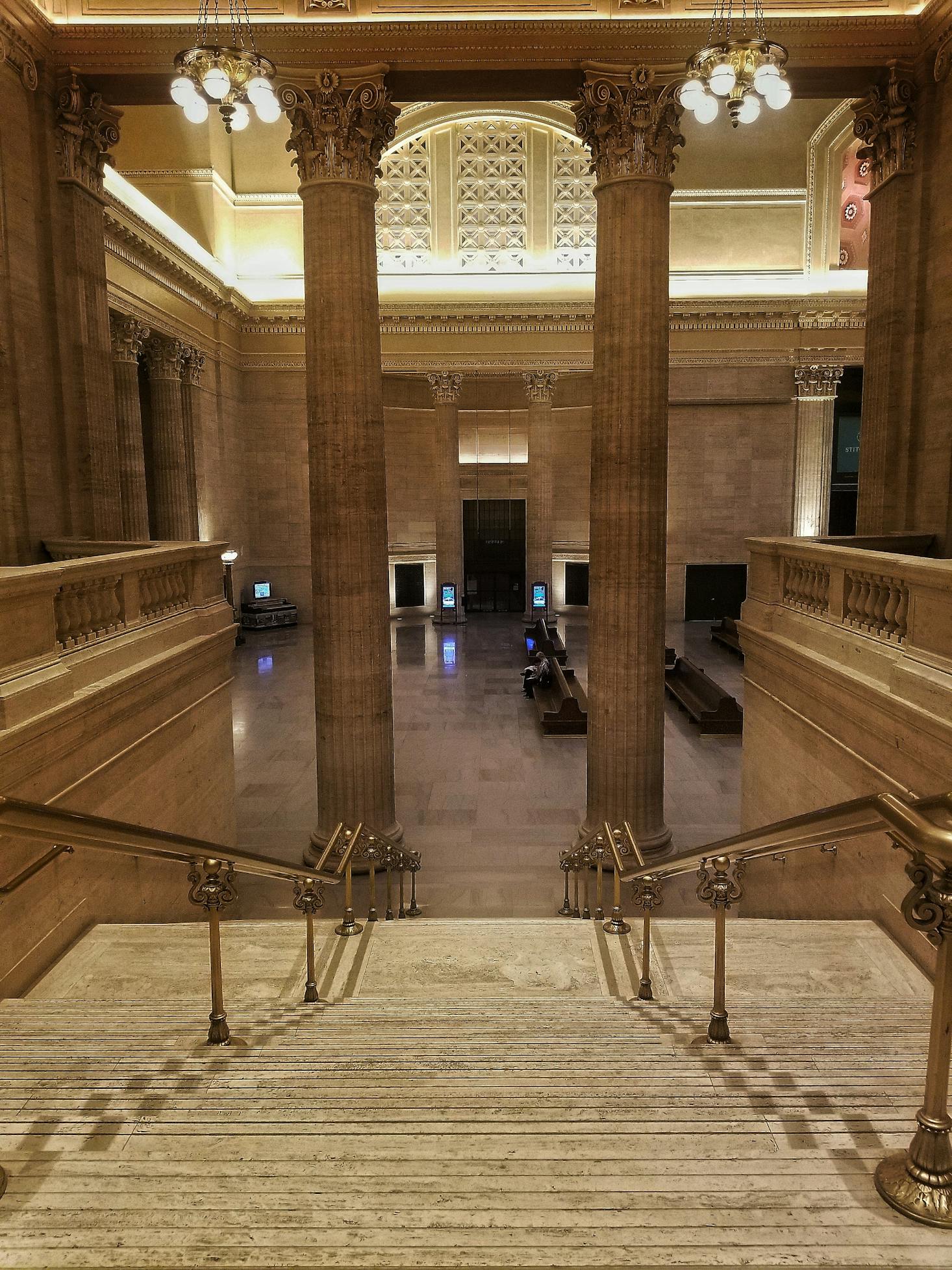 An interior staircase at Chicago Union Station