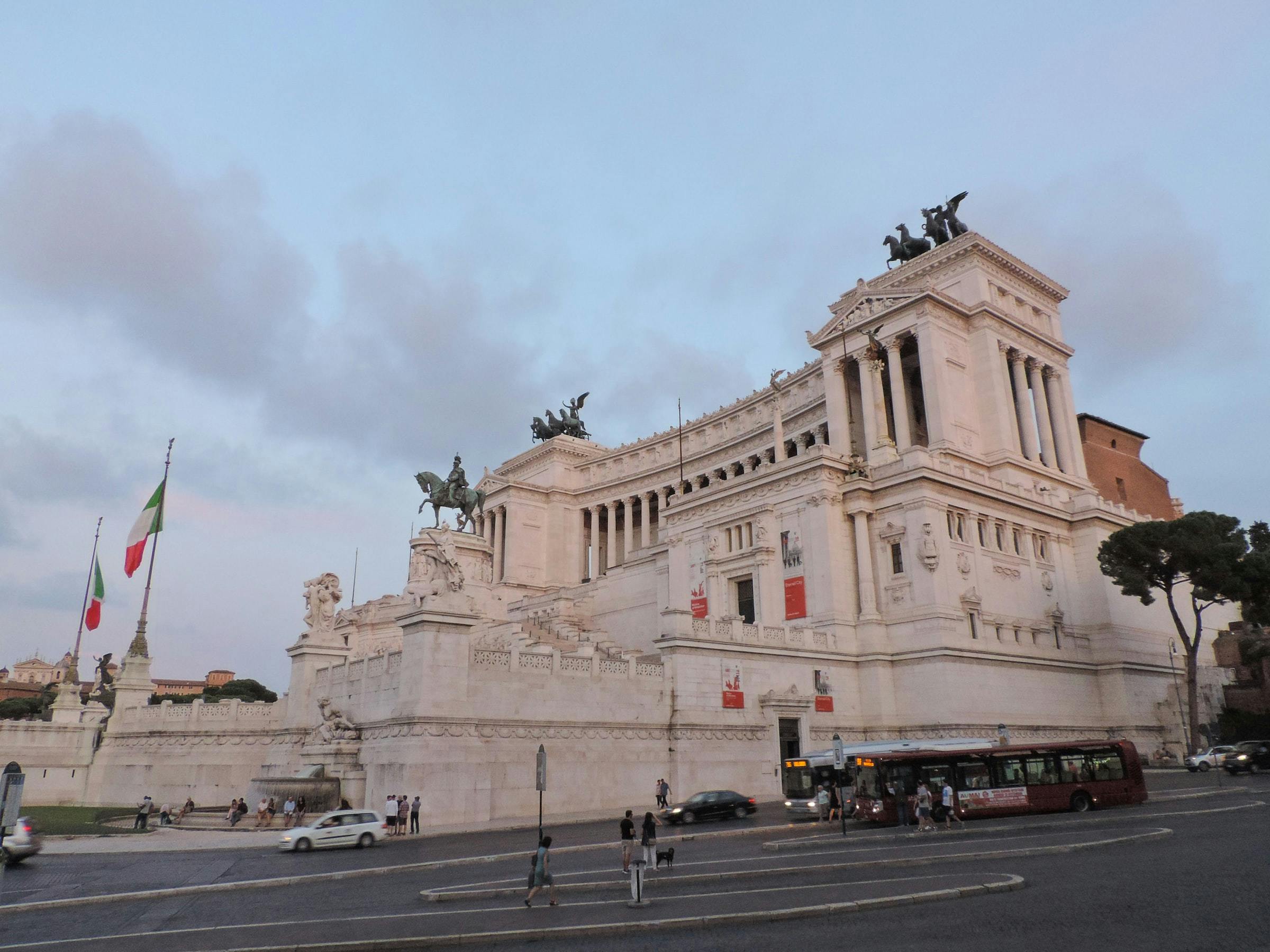 Is Rome Safe To Visit A Comprehensive Safety Guide Bounce is-belize-safe-to-visit-a-traveler-s-guide