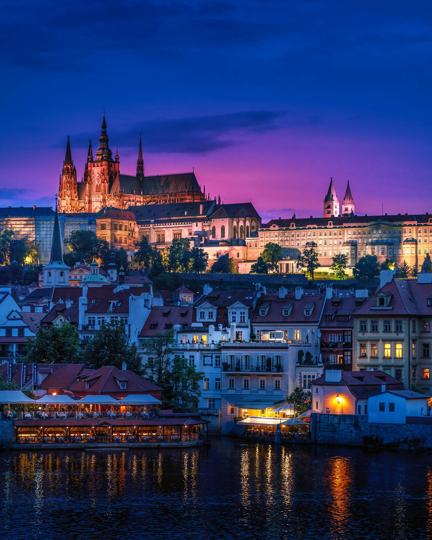 Night view of luggage storage near Prague Castle