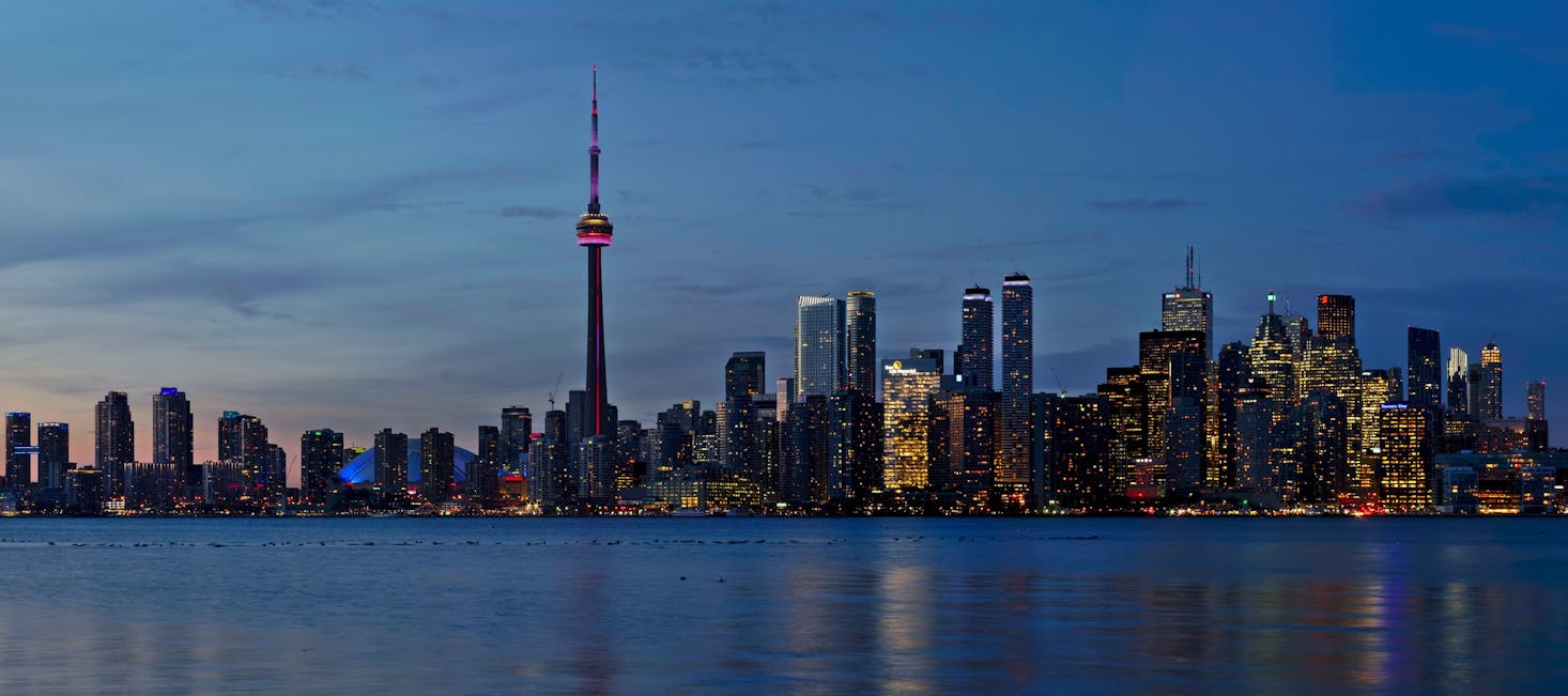 toronto places to visit in night