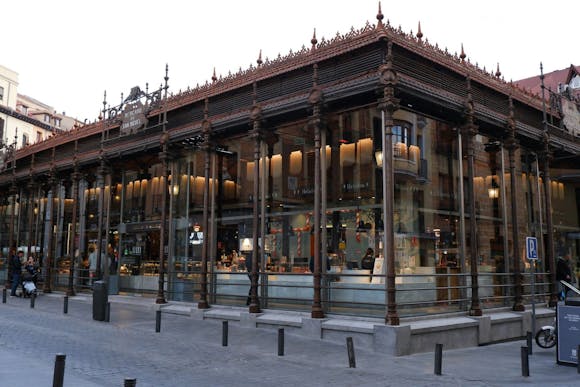 Street view of the Mercado de San Miguel in Madrid