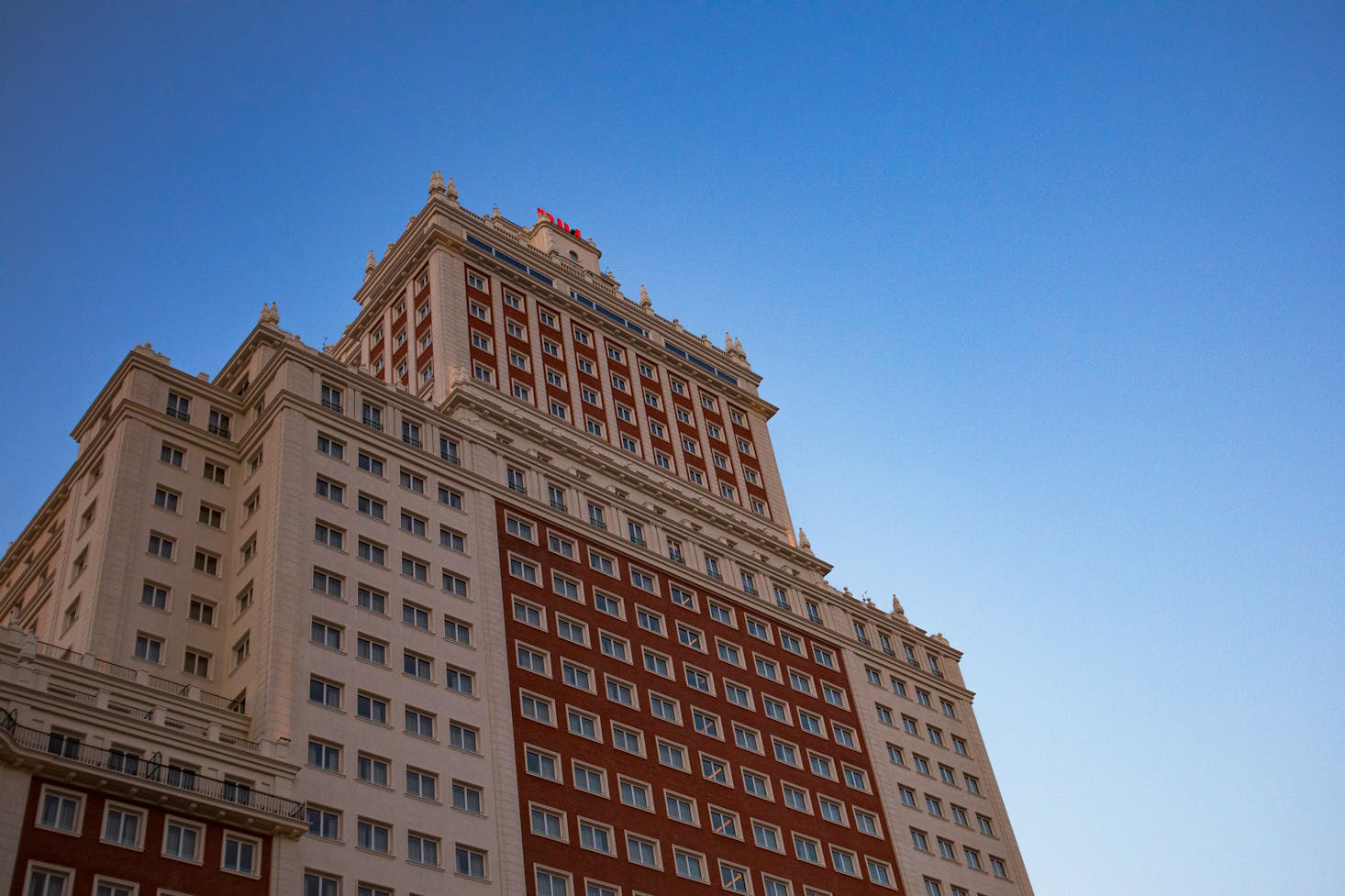 Madrid's Hotel Riu located in Plaza España