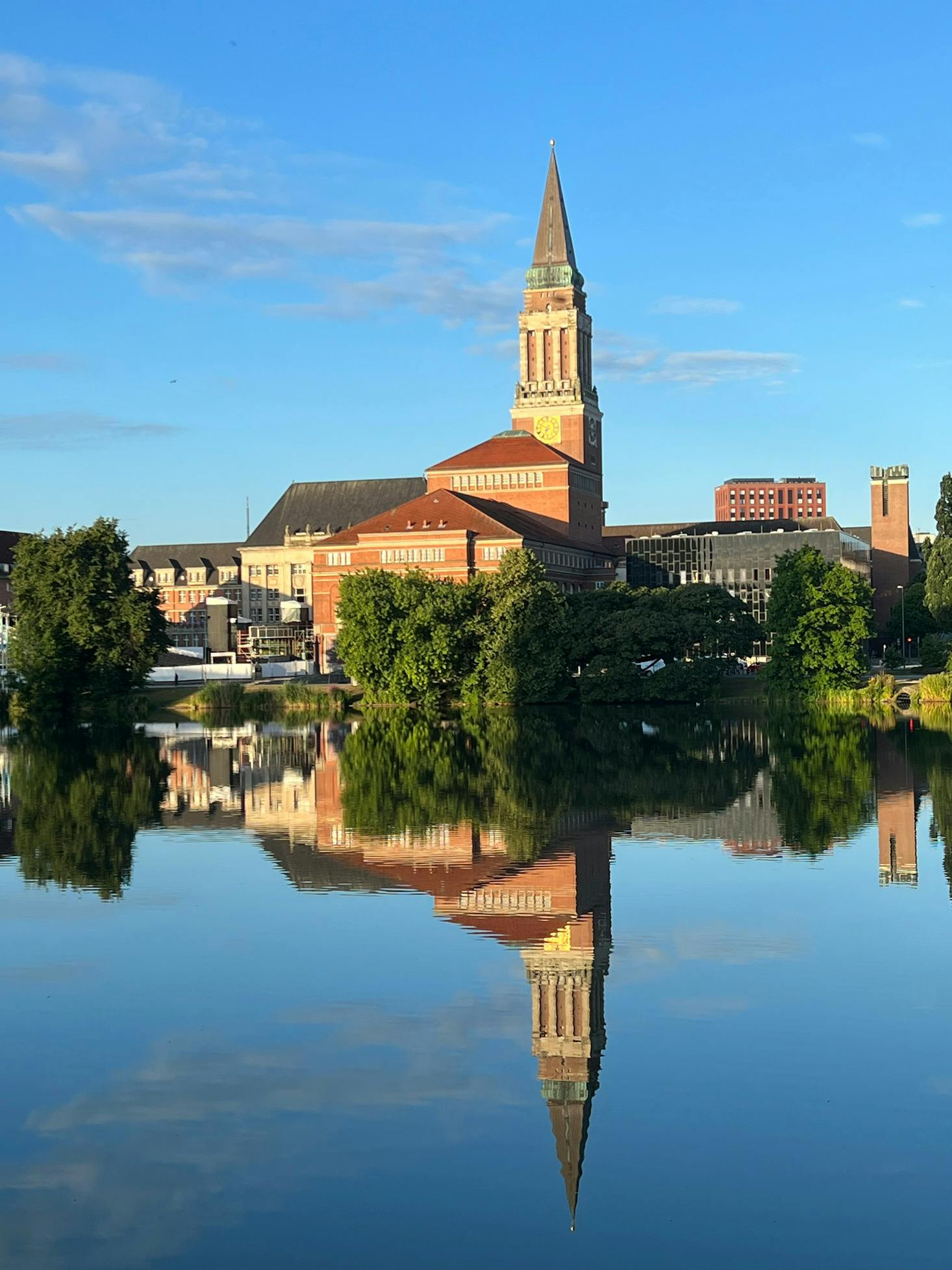 Gepäckaufbewahrung und Schließfächer in Kiel.