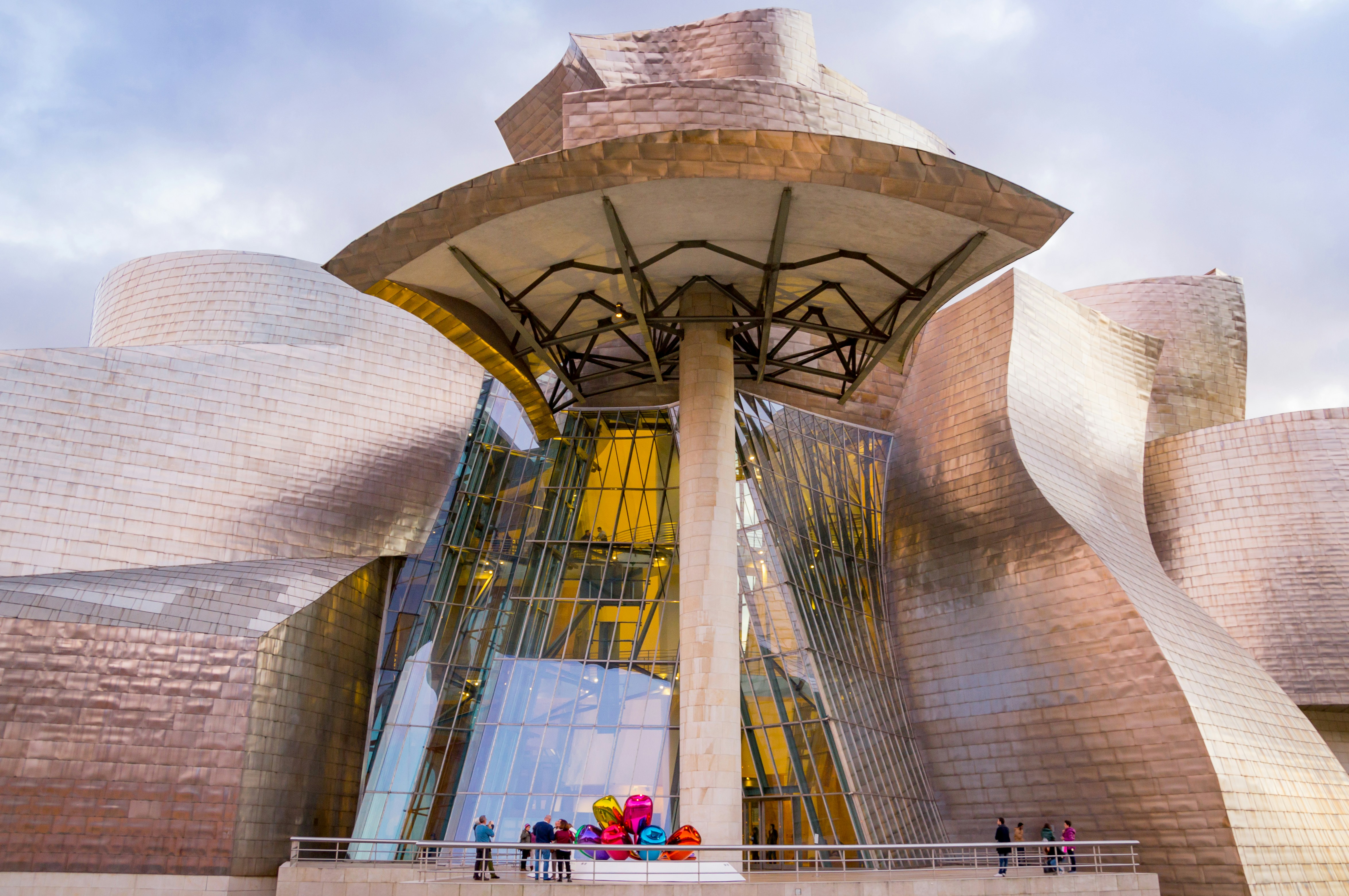 Guggenheim Bilbao Luggage Storage From €3.90 / Day - Bounce