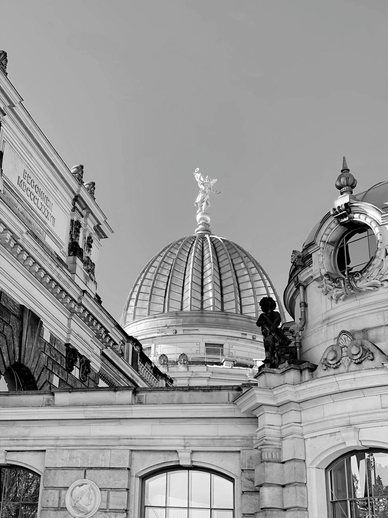 Gepäckaufbewahrung und Schließfächer Innenstadt Dresden