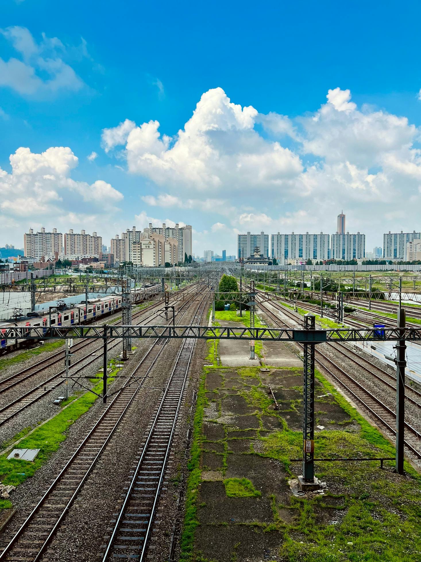 View of the train tracks at Yongsan Station