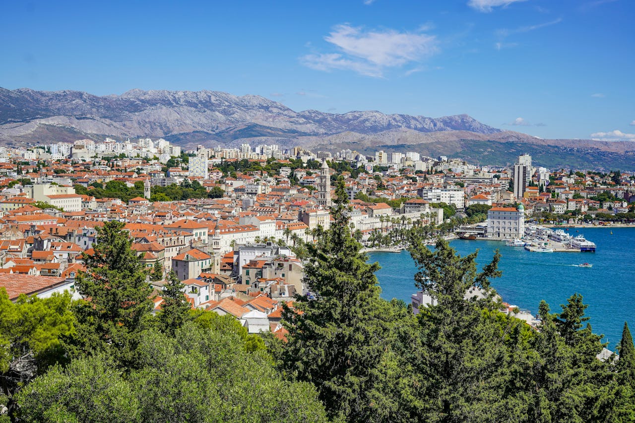 Gepäckaufbewahrung und Schließfächer in Split, Kroatien. Gepäckaufbewahrung und Schließfächer in Split, Kroatien.