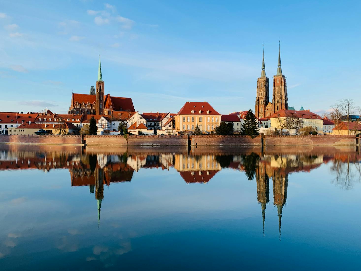 Przechowalnia bagażu Wrocław.