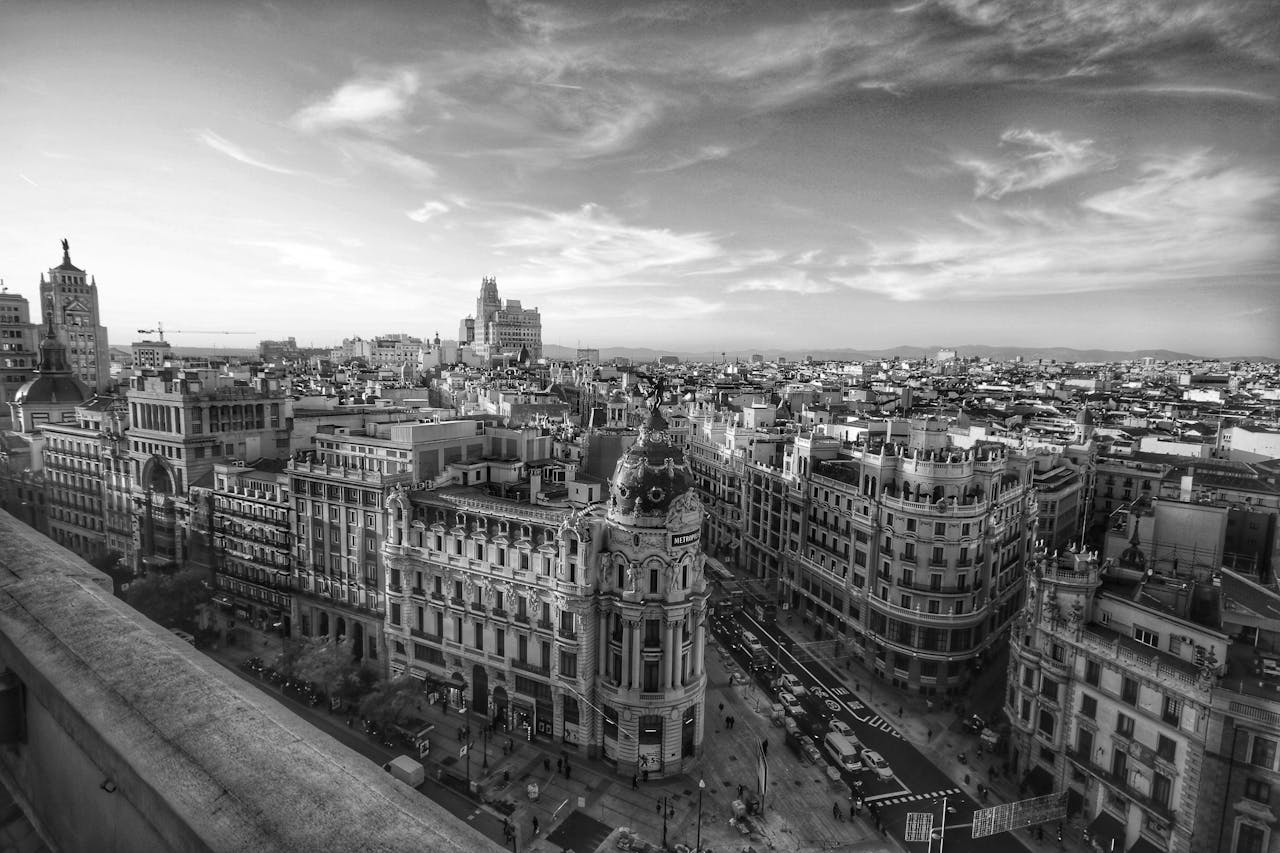 Imagem de Madrid, mais uma cidade com depósito de bagagem da Bounce