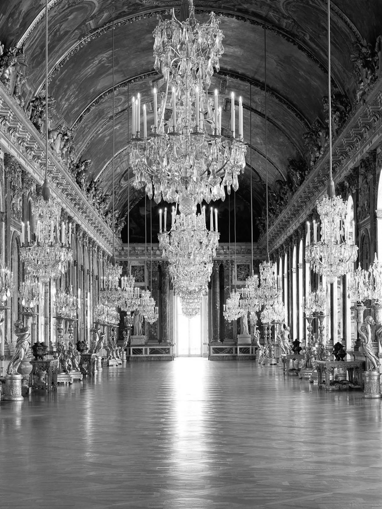 Luggage Storage Palace of Versailles