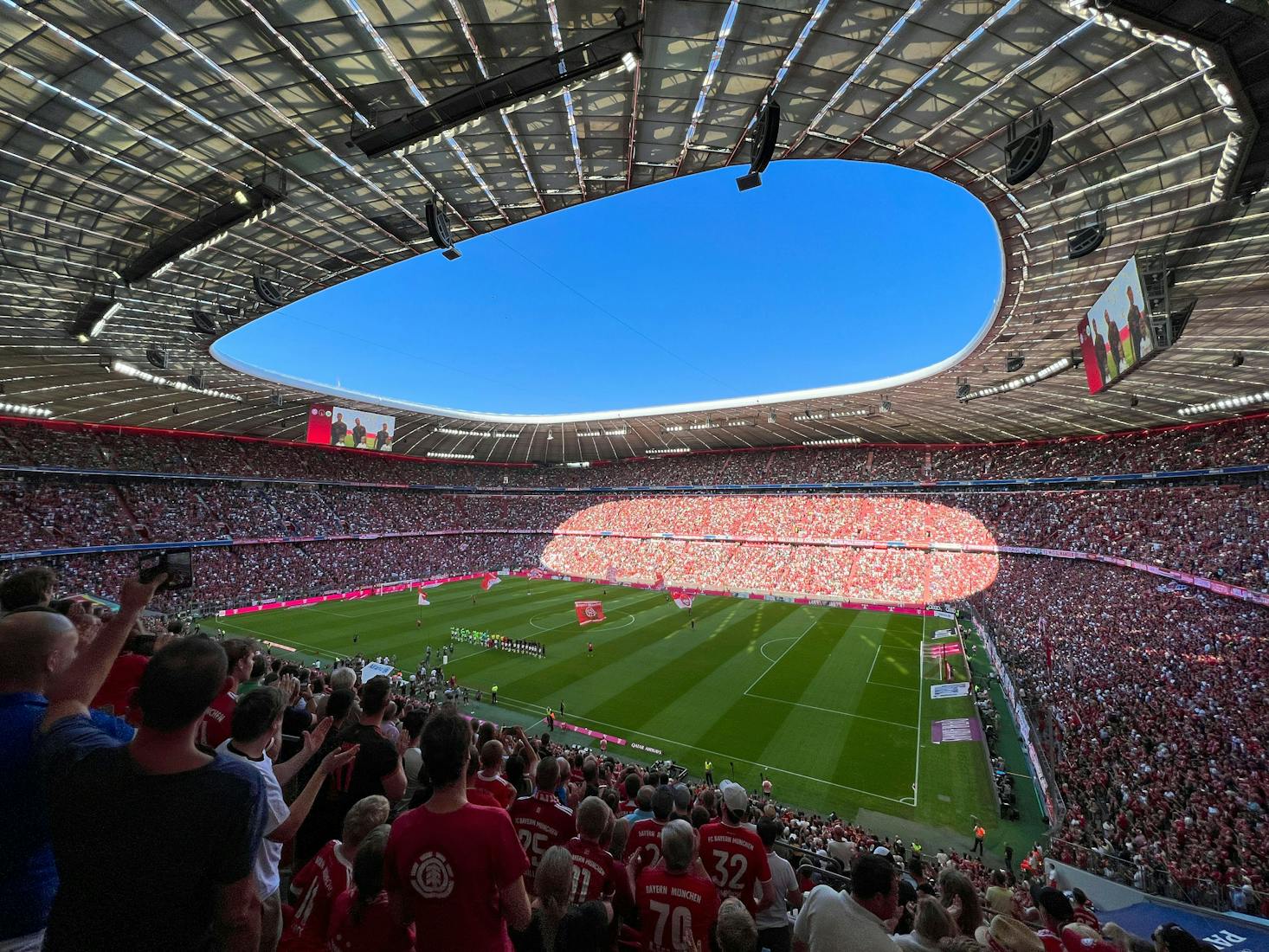 Gepäckaufbewahrung und Schließfächer an der Allianz-Arena in München.