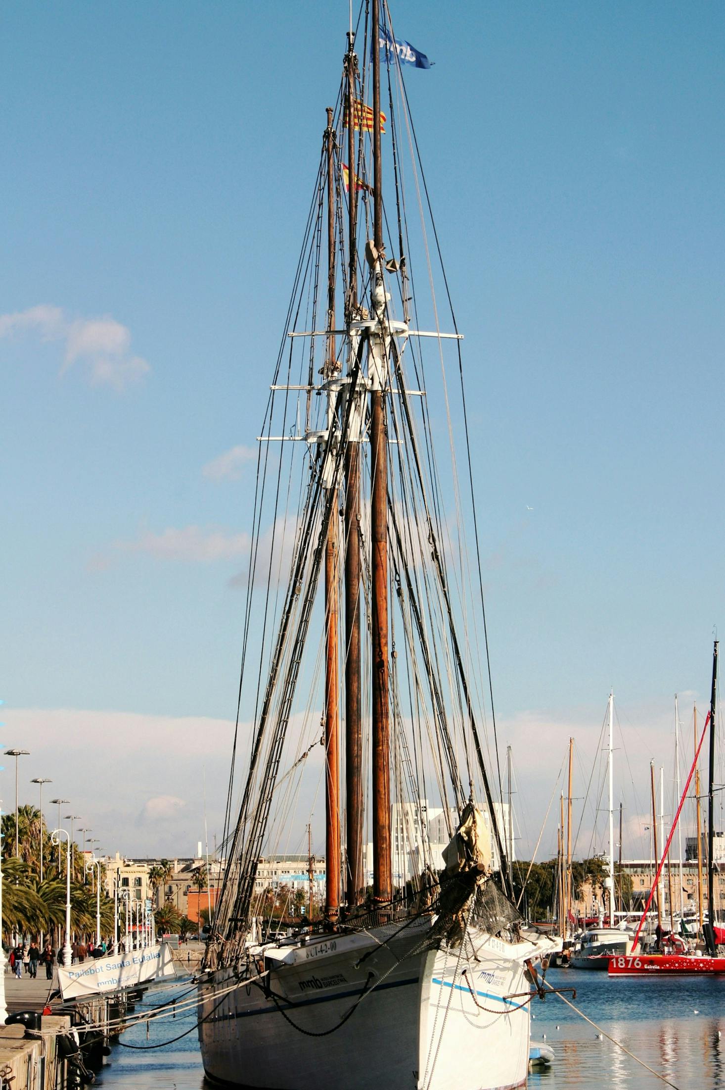 Gepäckaufbewahrung und Schließfächer am Hafen von Barcelona.