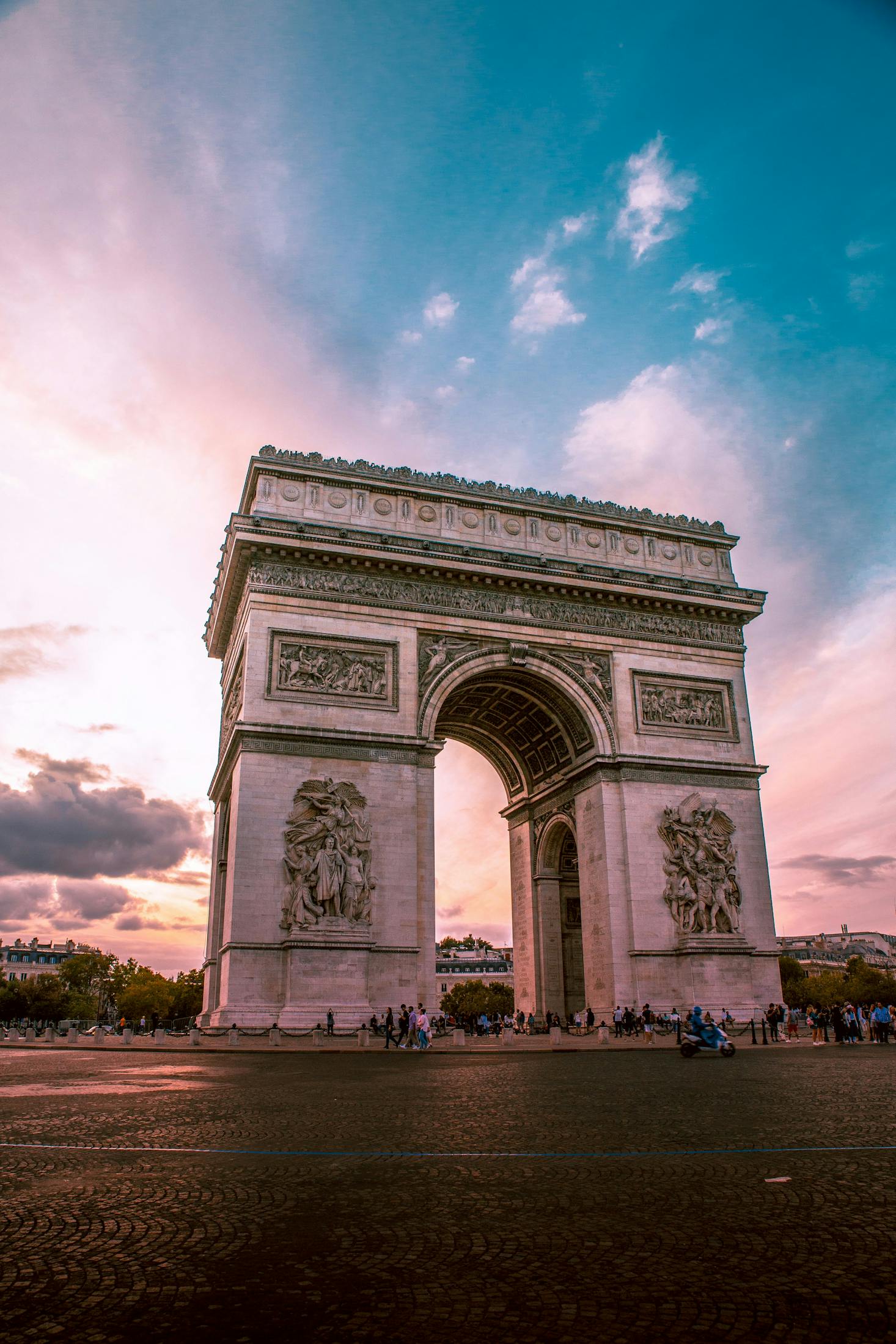 Consigne Arc de Triomphe