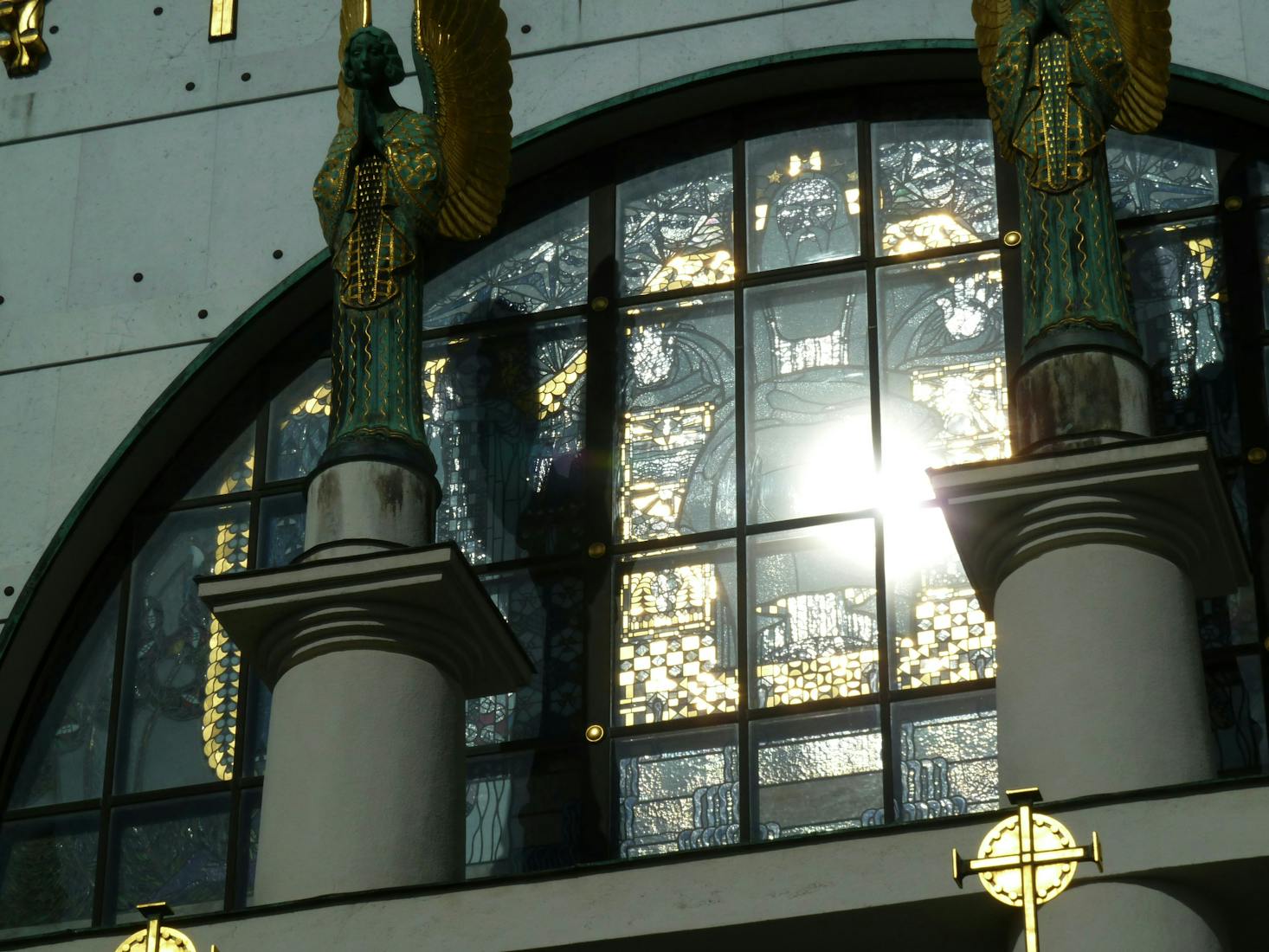 Ornate building near Vienna Penzing Station