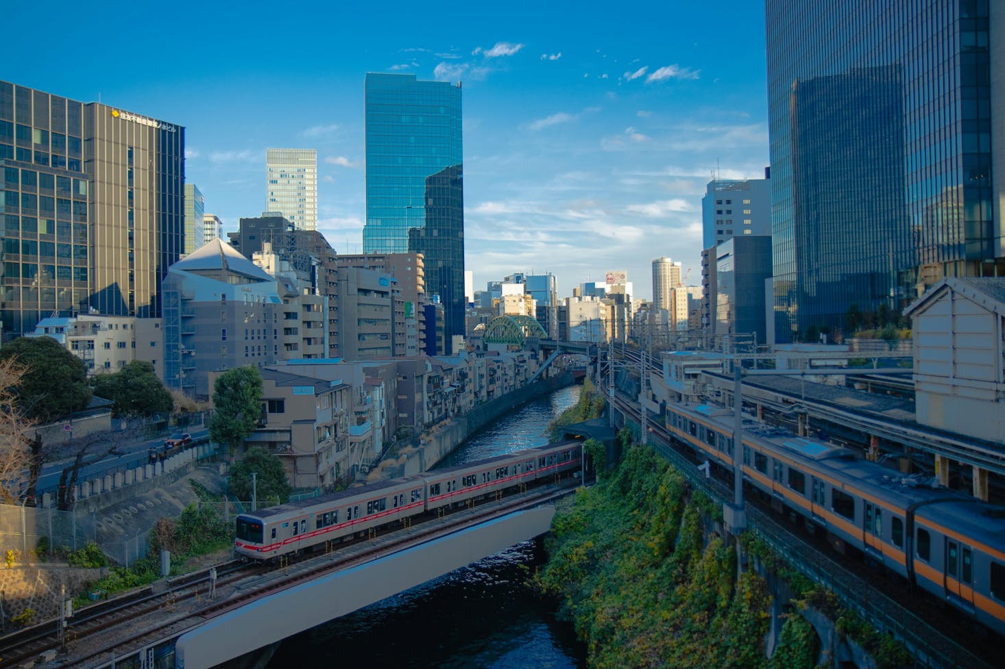 Trains on the tracks at Ochanomizu Station