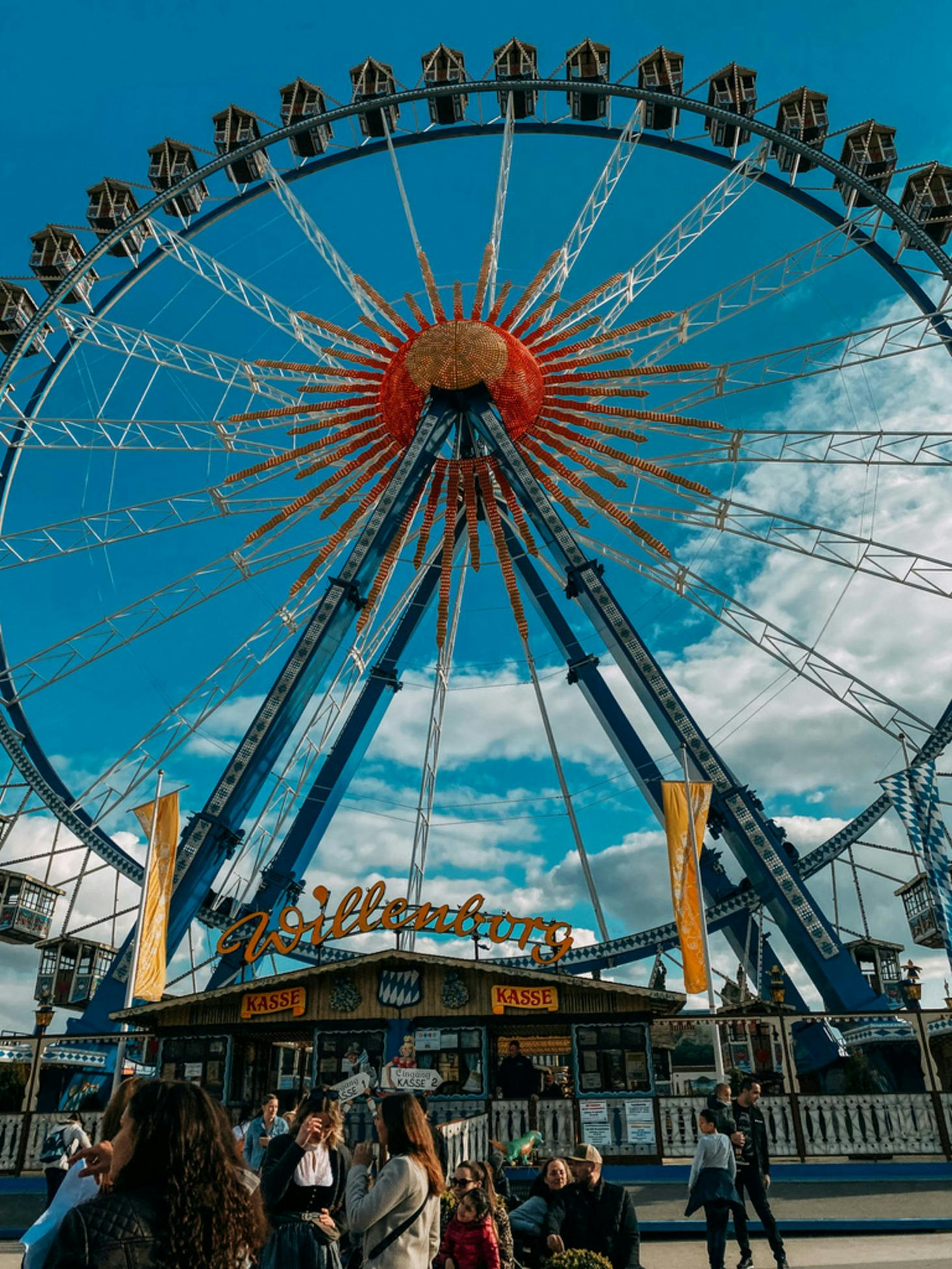 Gepäckaufbewahrung und Schließfächer am Oktoberfest in München.