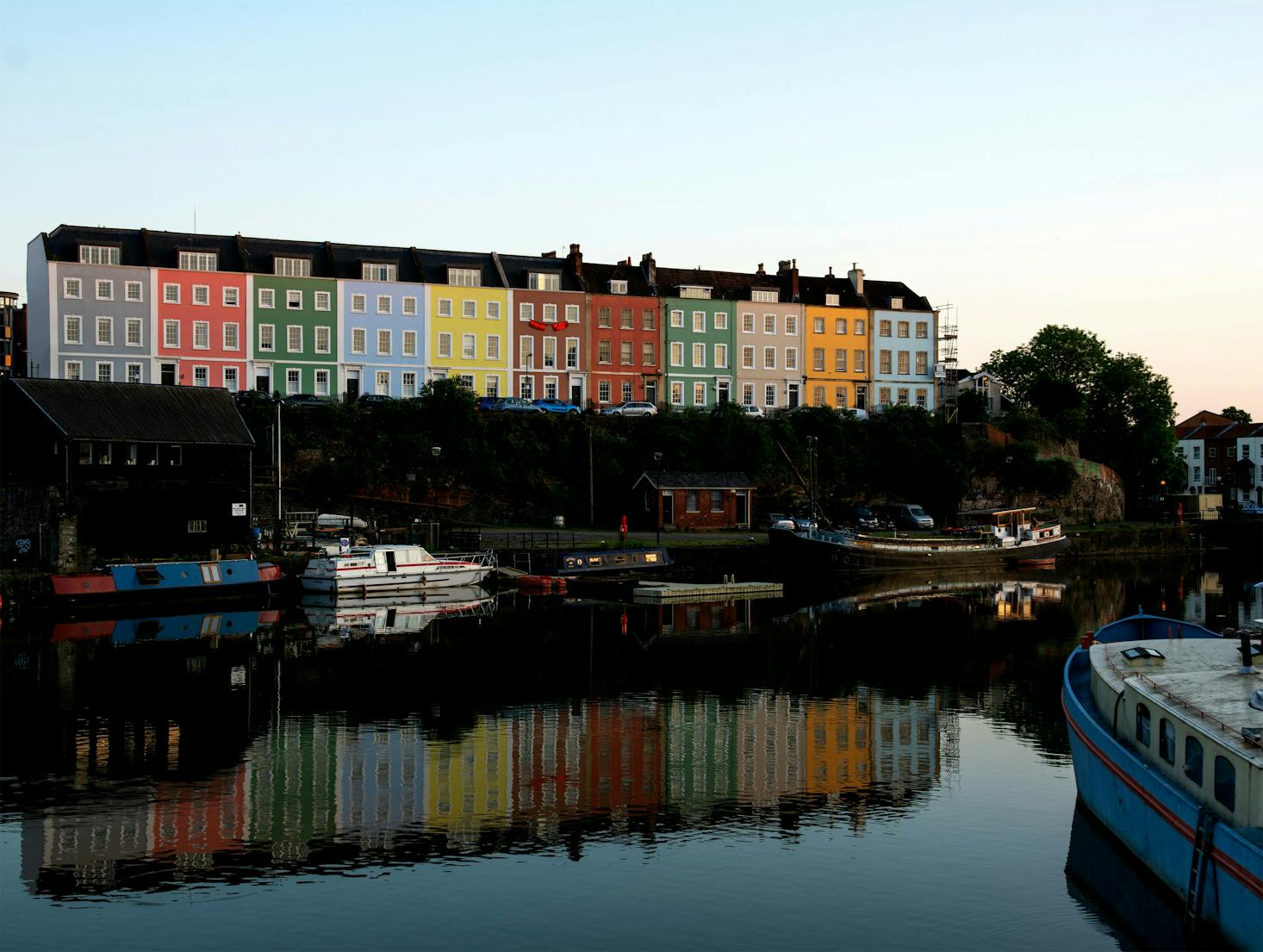 Boats and colorful houses near Bristol Marina