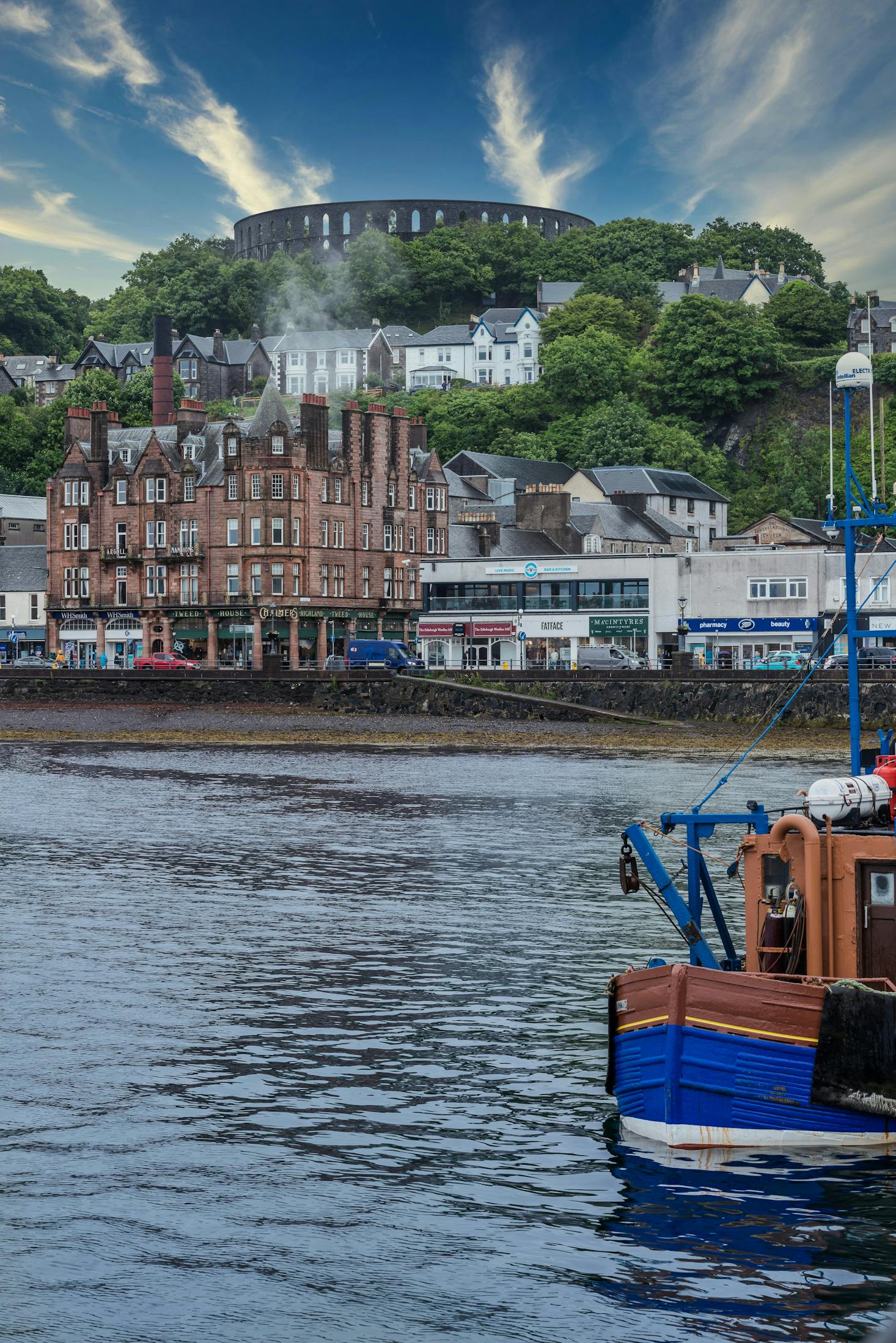 Boat and city view near Oban Ferry Terminal