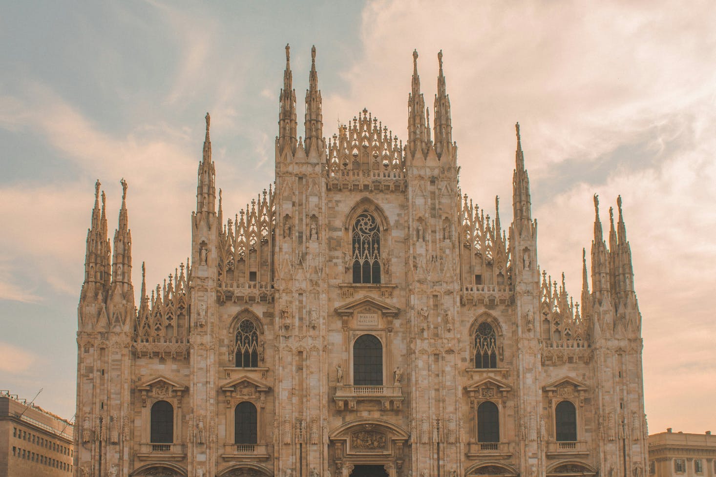 Duomo di Milano visto da davanti