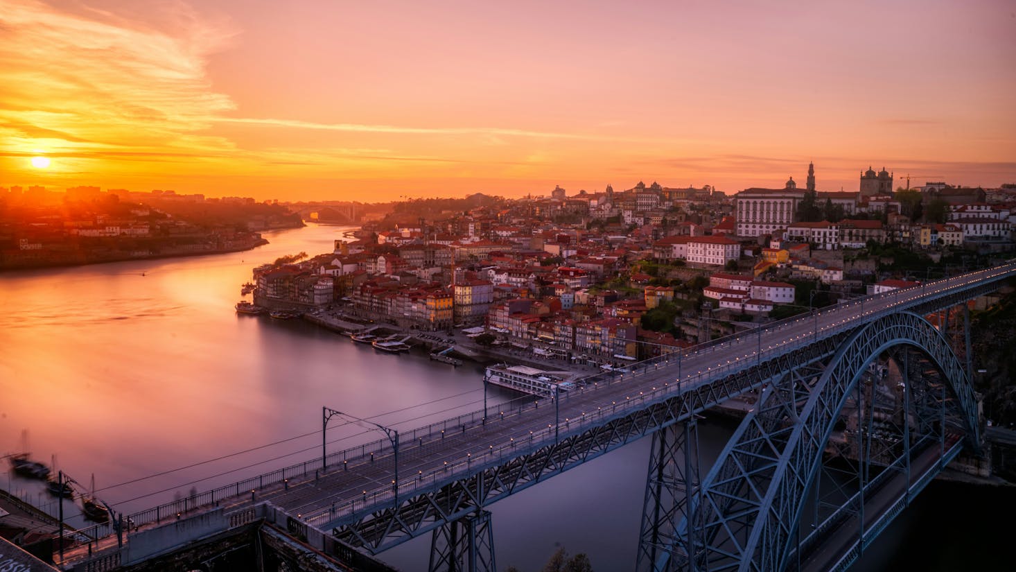 vue sur le couché de soleil de porto