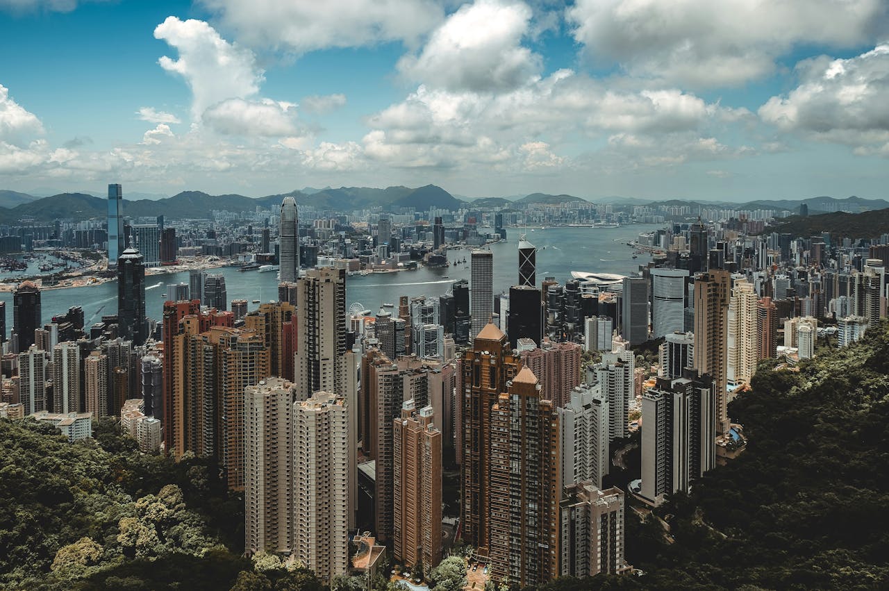 香港の高層ビル街