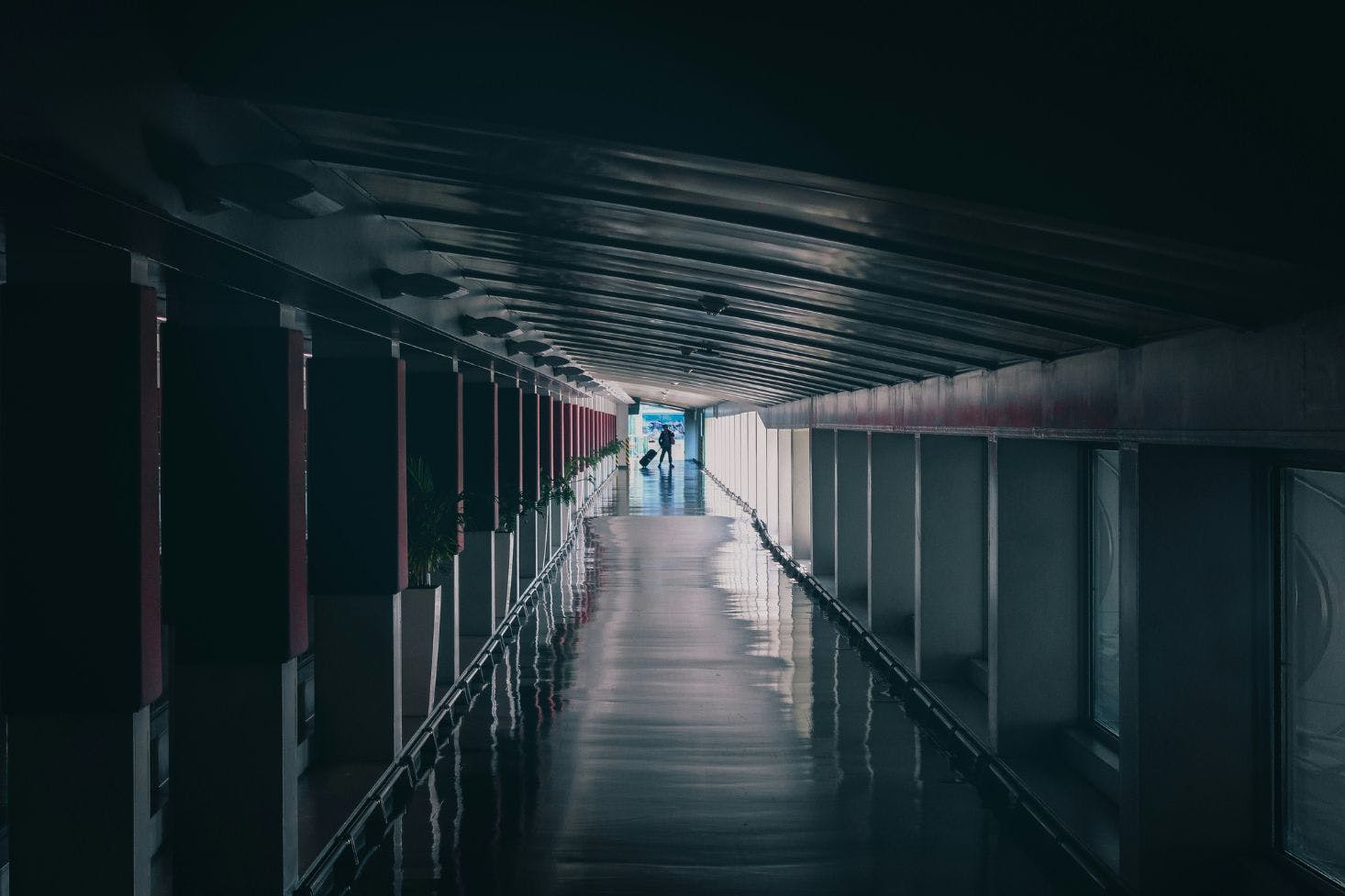 View of the dark corridor of Seoul Incheon Airport