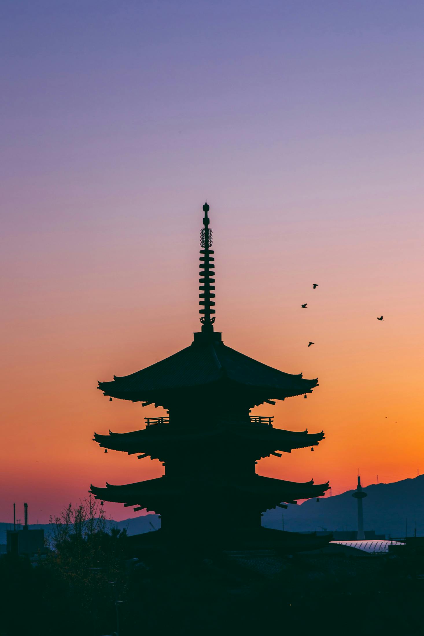 Silhouette d'une Pagode à Kyoto, Japon