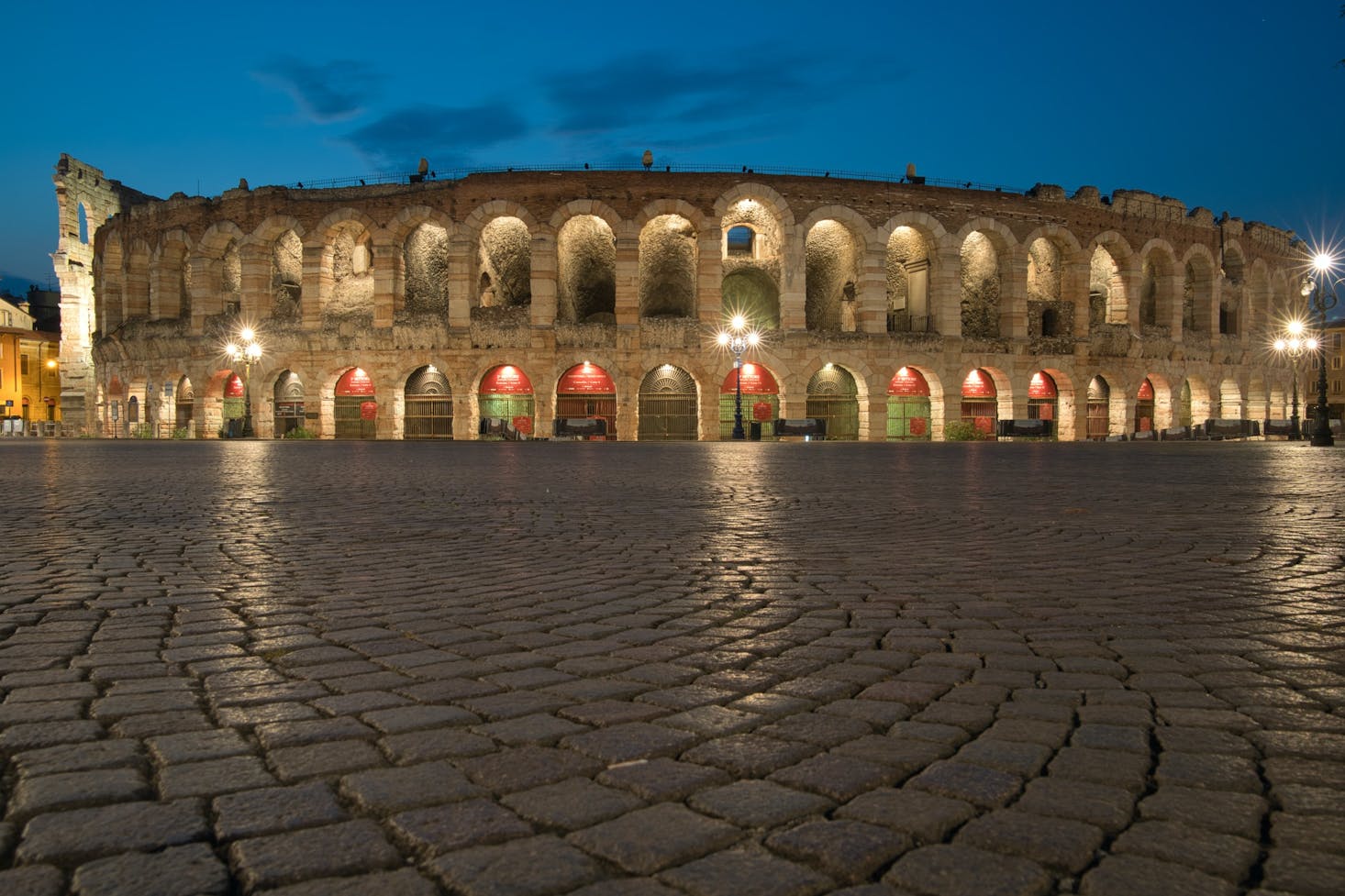 verona night tour