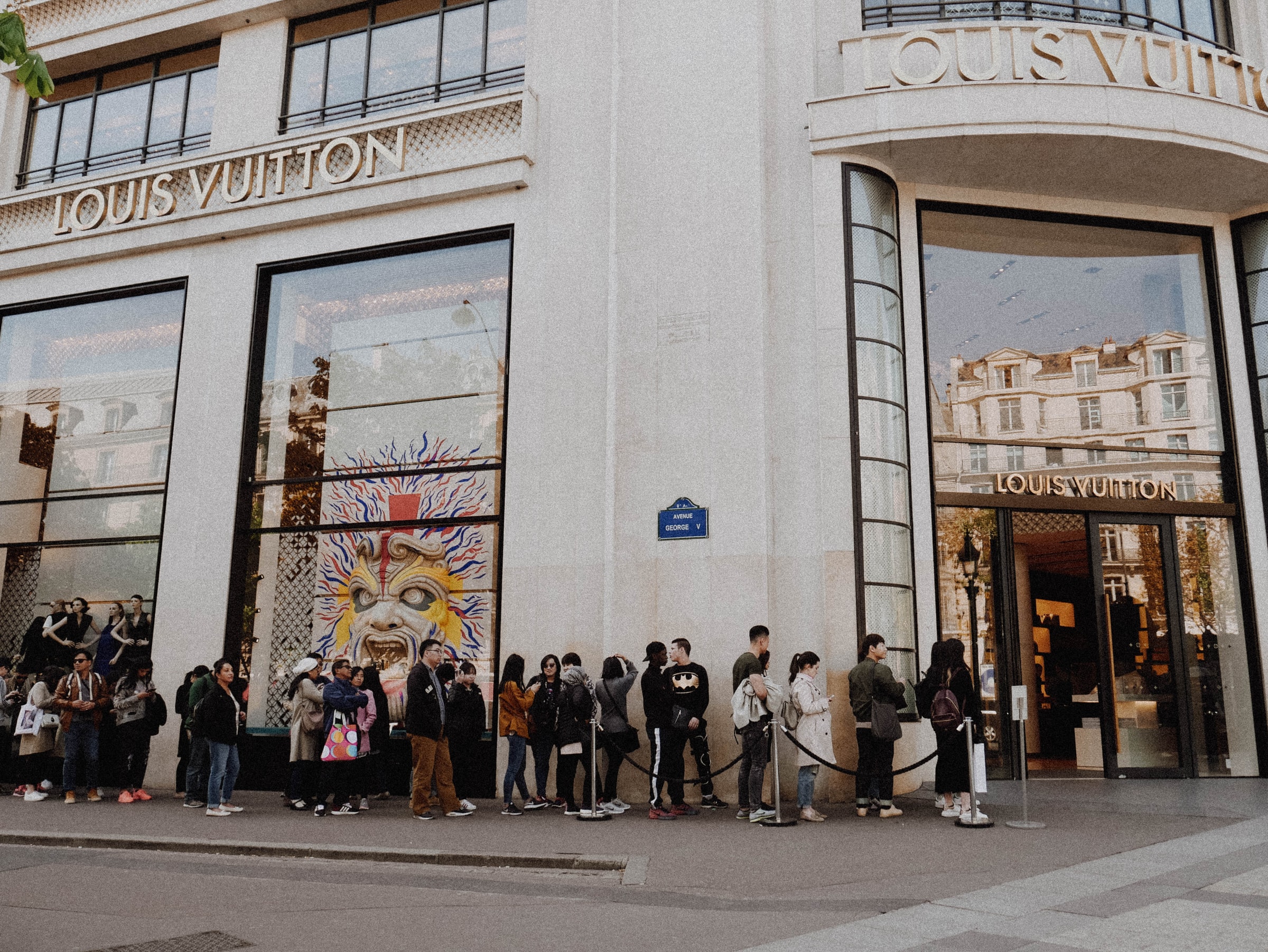 Everything You Need To Know About Shopping In Paris Bounce