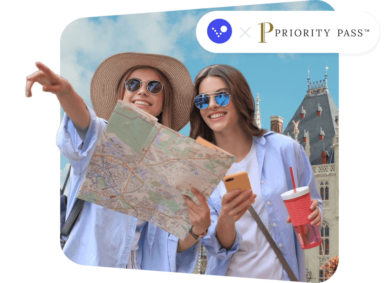 Picture of two friends exploring the city after dropping off their bags with Bounce × Priority Pass