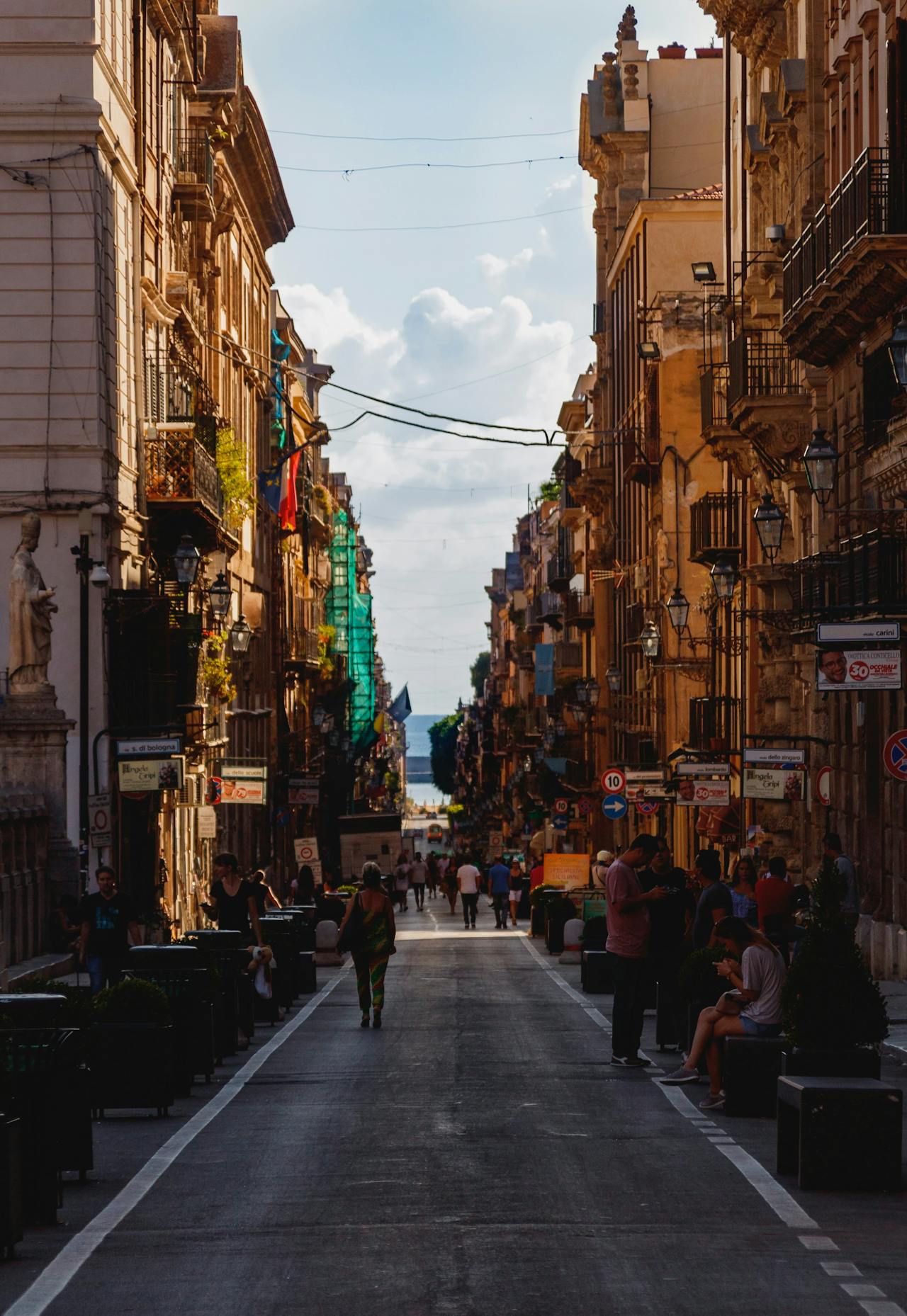 Everything You Need To Know About Shopping In Palermo Bounce