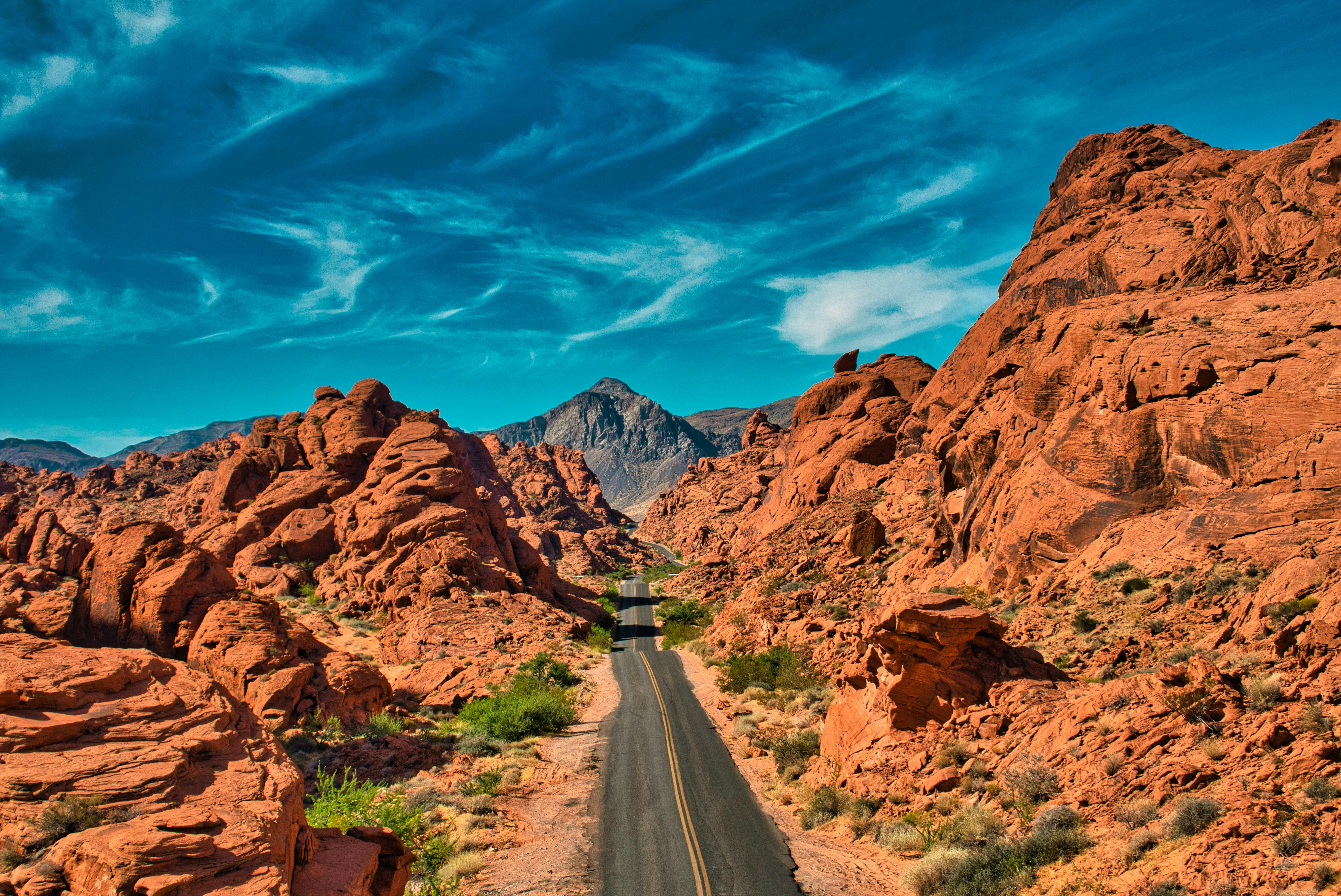 Weekend getaway from Vegas to Valley of Fire