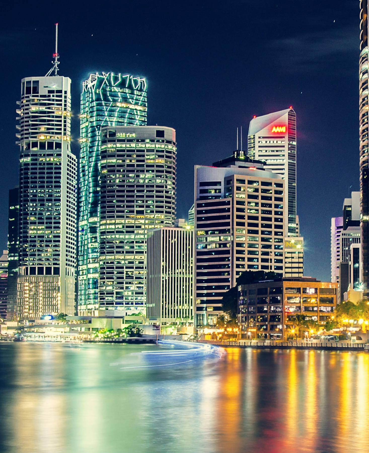 The incredible skyline of Brisbane, Australia lit up at night