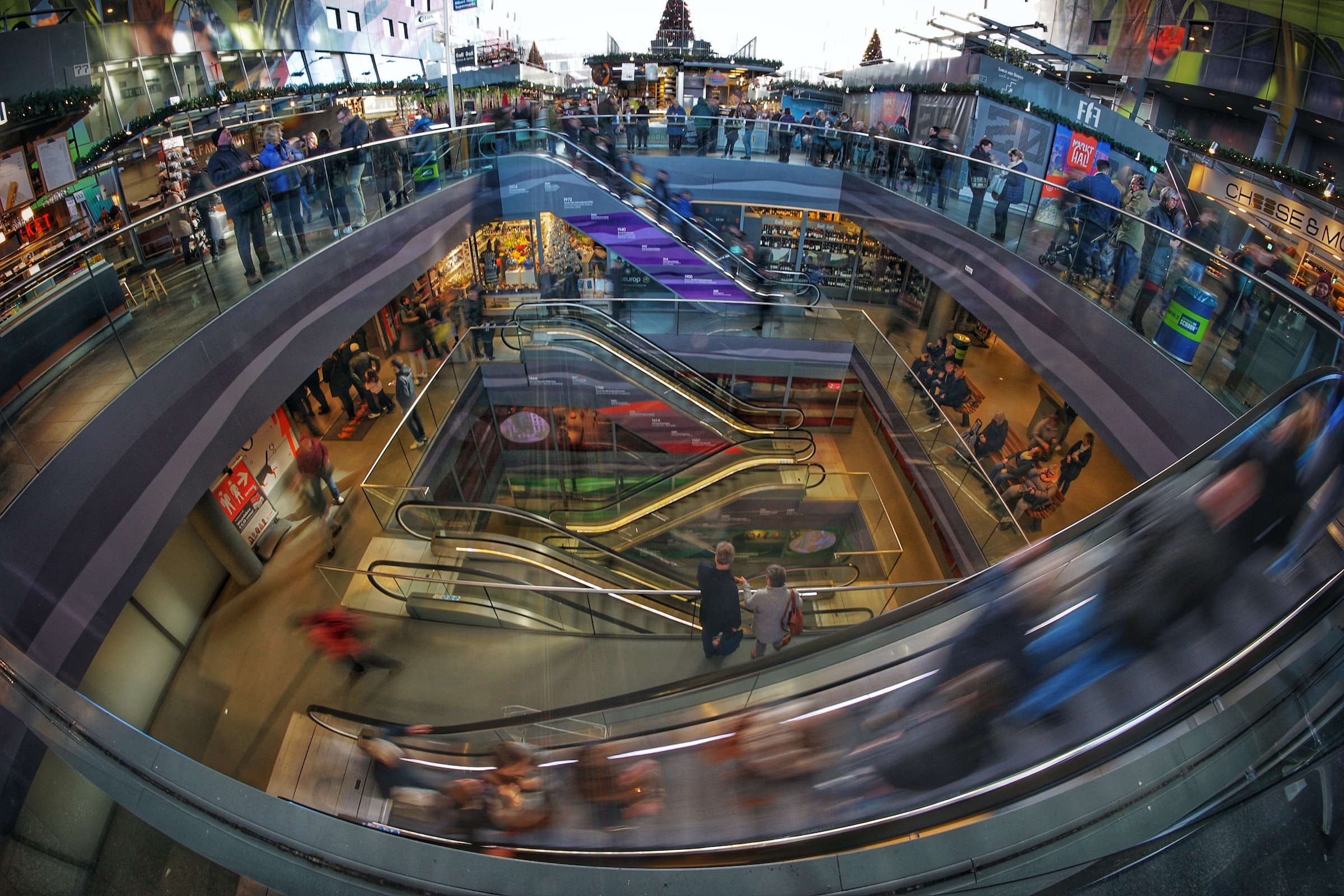 Rotterdam Mall Store