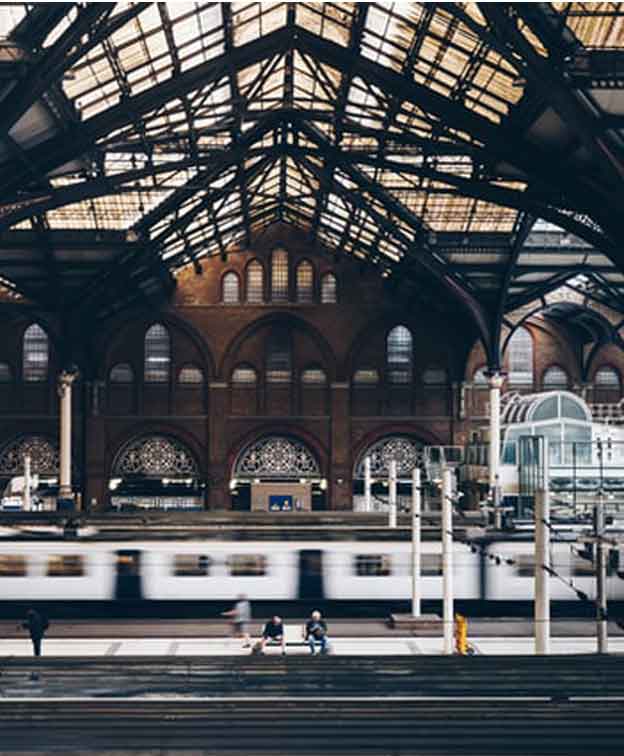Liverpool Street Station Luggage 