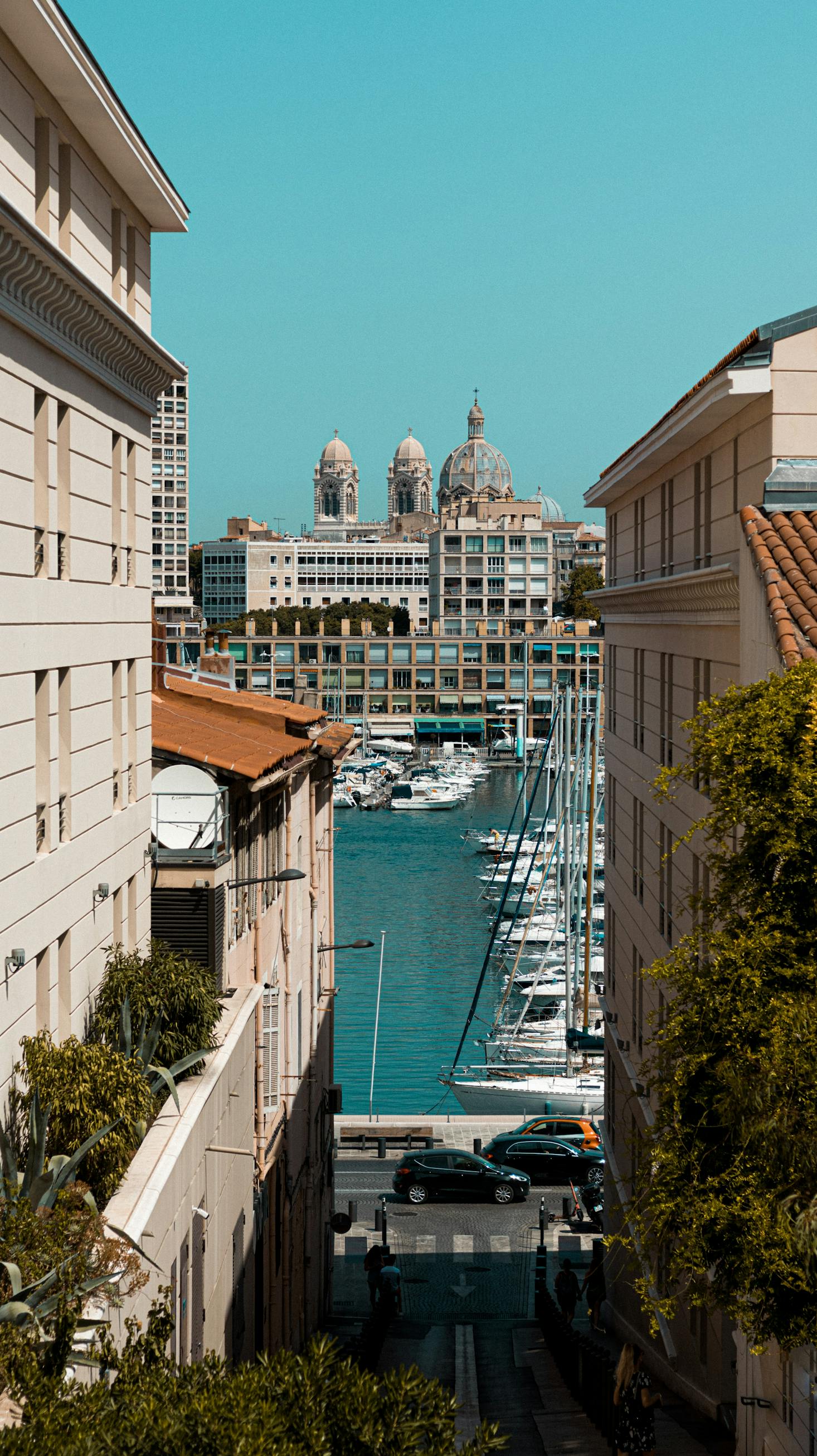 How to get around Marseille, France