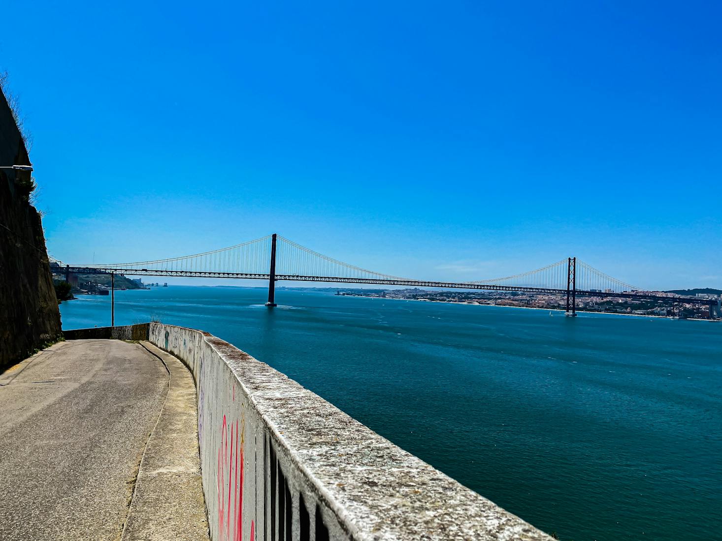 Almada, Portugal