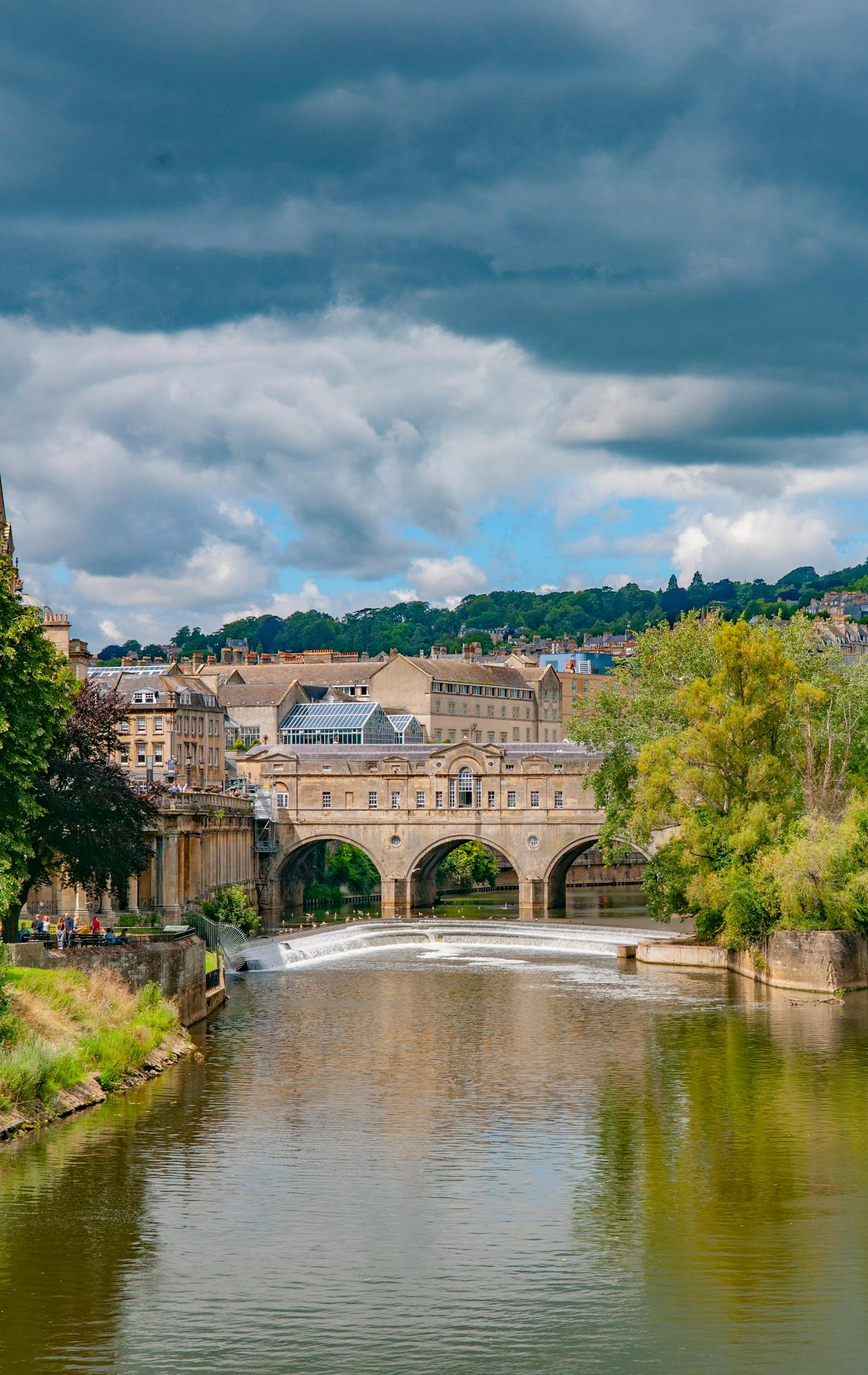 The River Avon with the city of Bath behind it