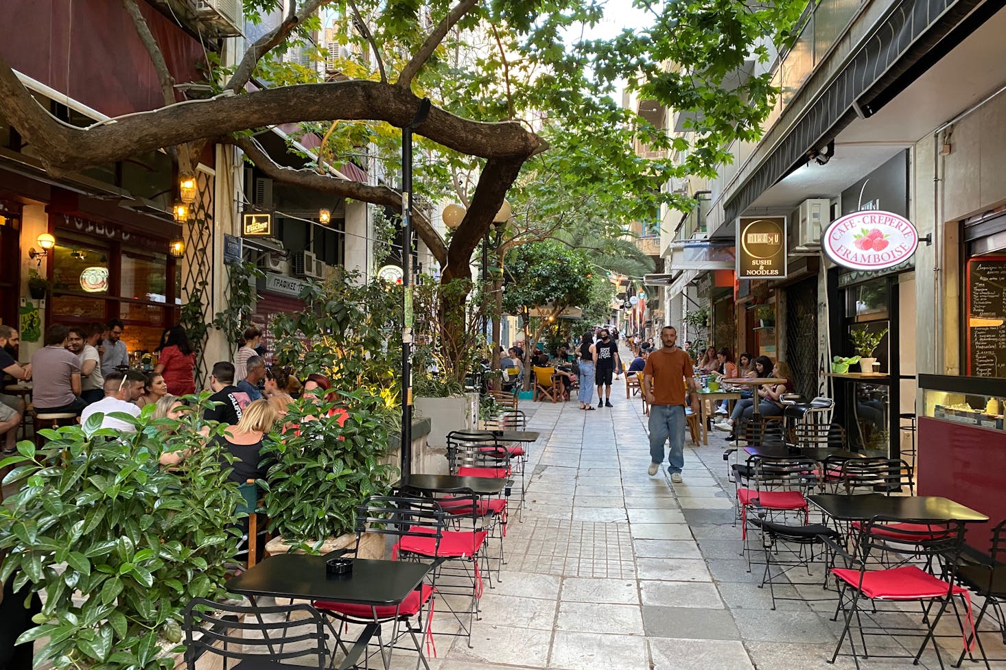 Romantic restaurants in Athens