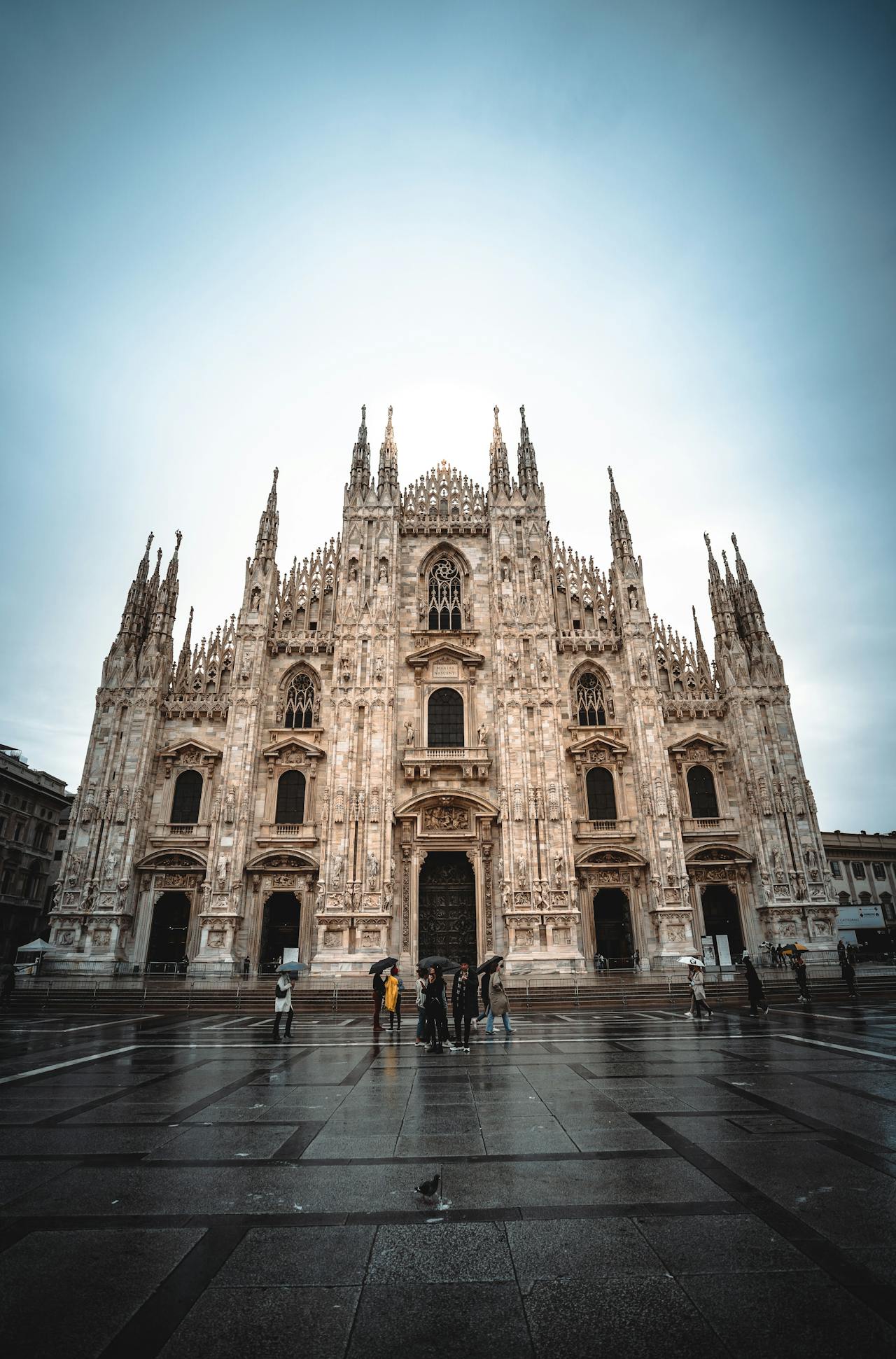 Luggage storage near the Duomo di Milano