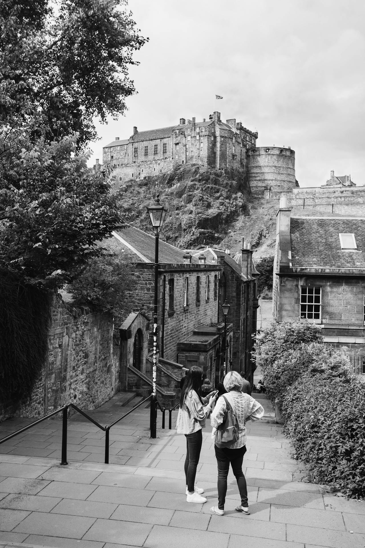 Two women at the bottom of Edinburgh Castle