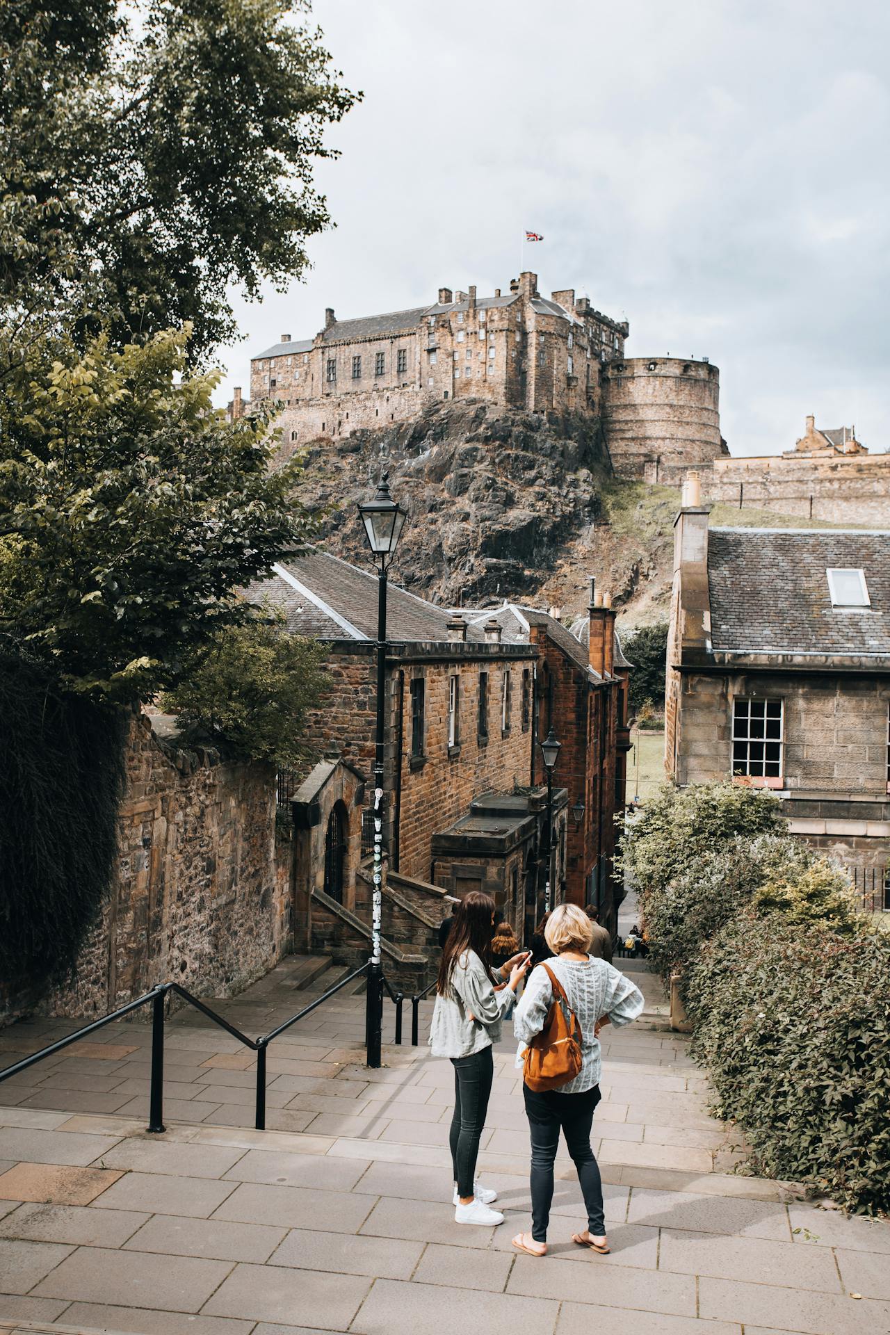 Two women at the bottom of Edinburgh Castle