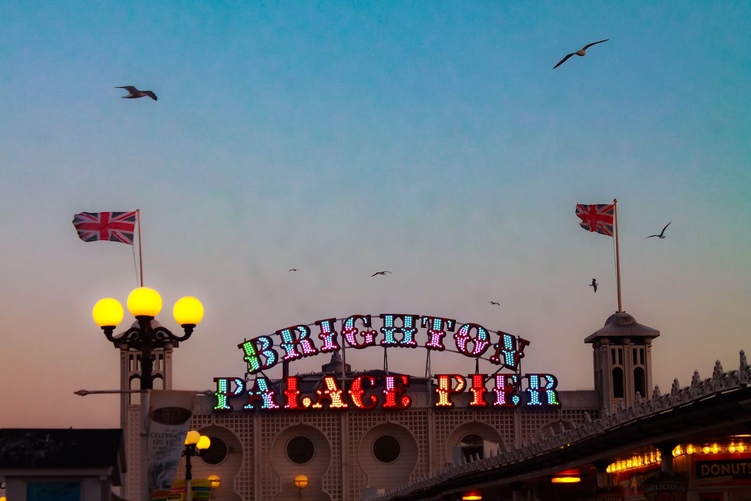 Brighton palace Pier at night