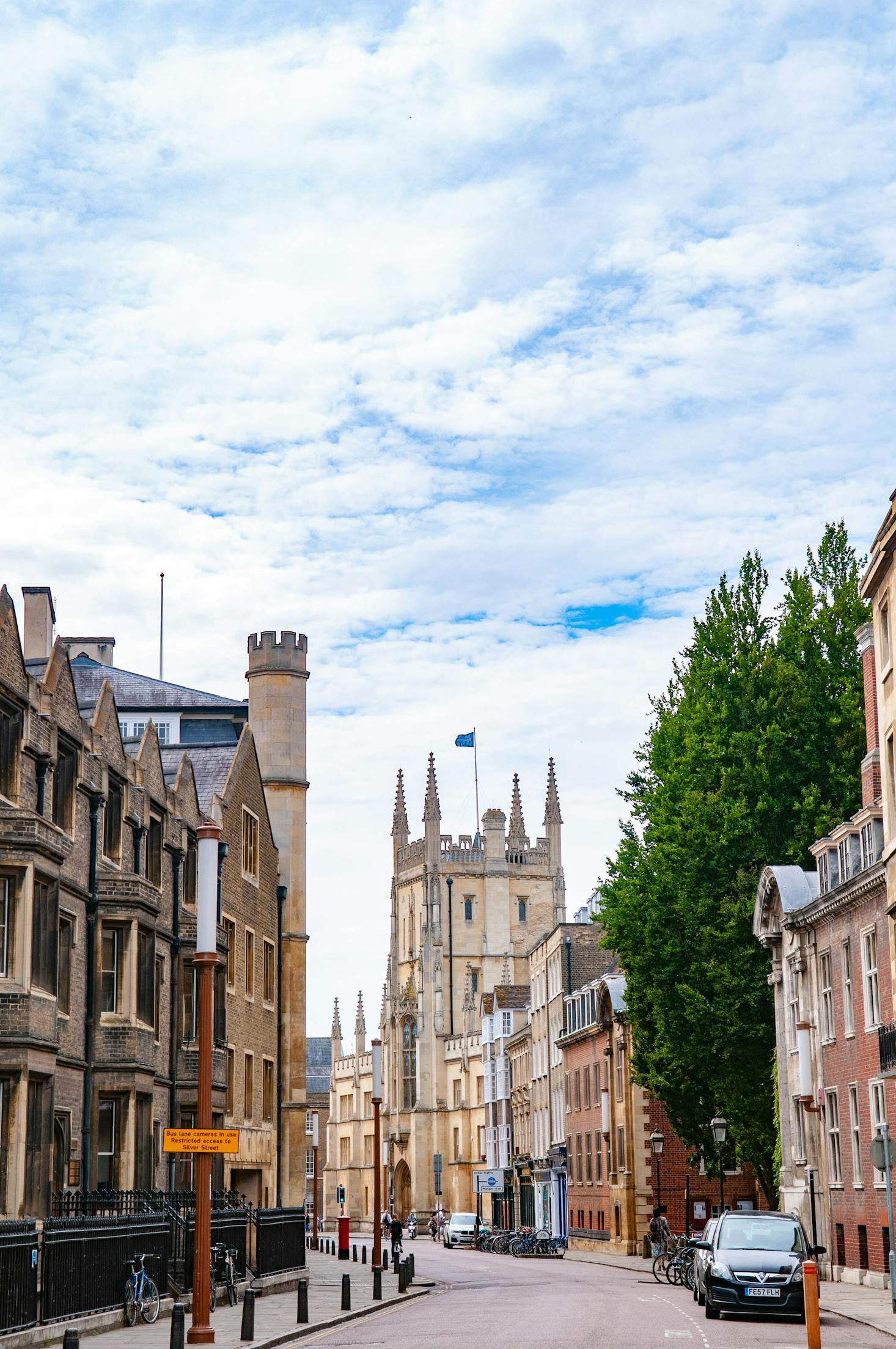 cambridge places to stay and visit