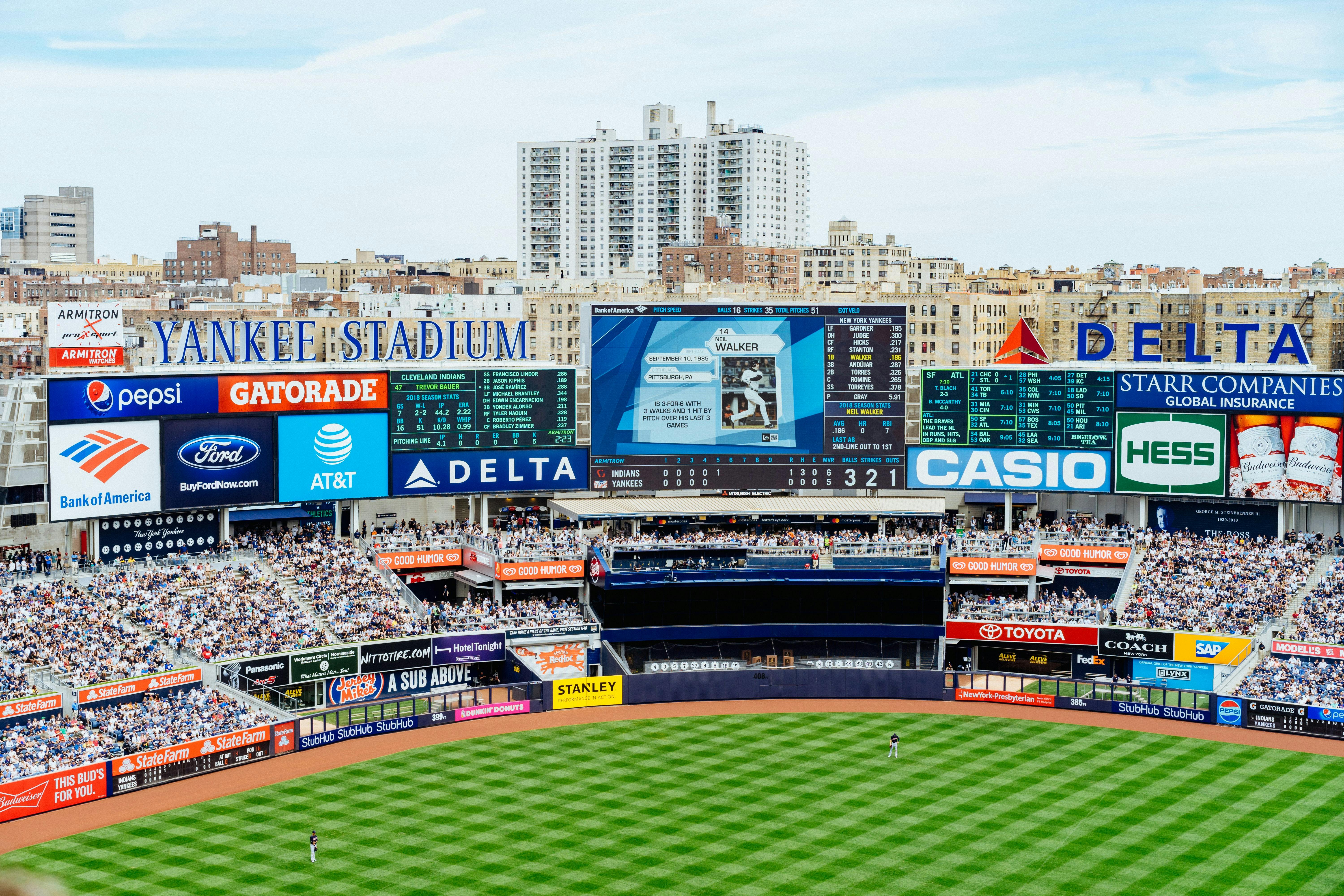 Luggage Storage Yankee Stadium - 24/7 - From $0.95/hour or $5.95/day