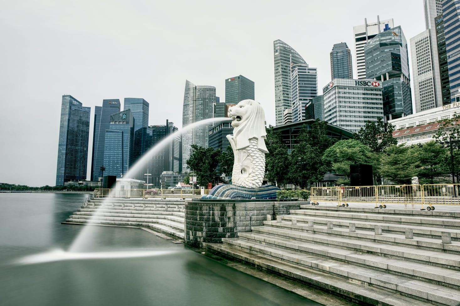 Singapore on a budget