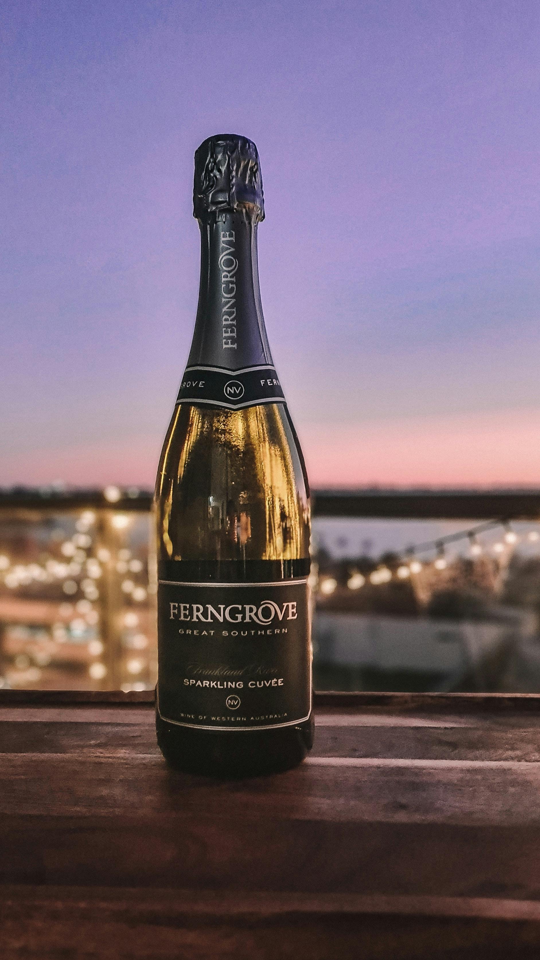 Wine tasting with a view in Perth