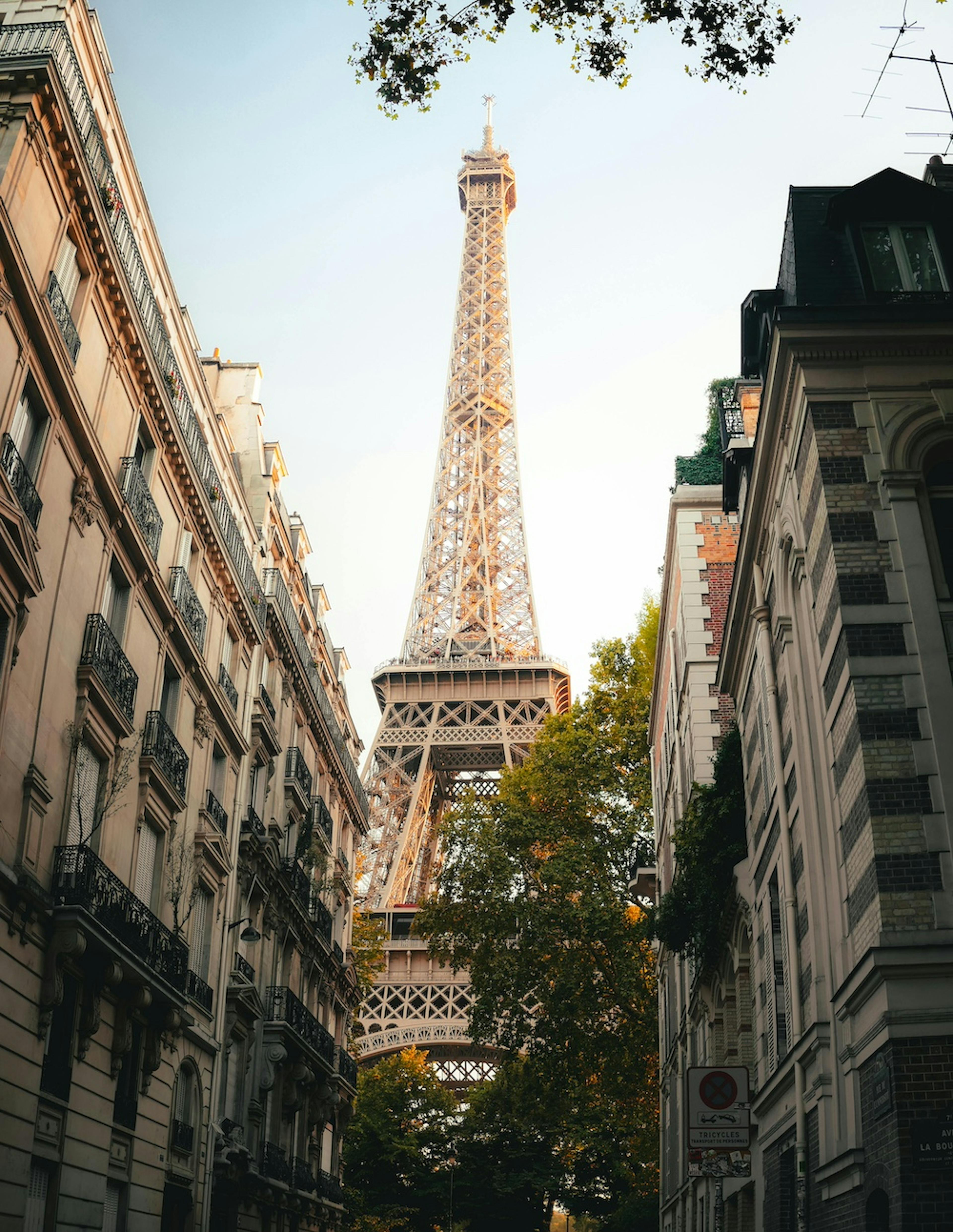 eiffel tower - Paris Attractions