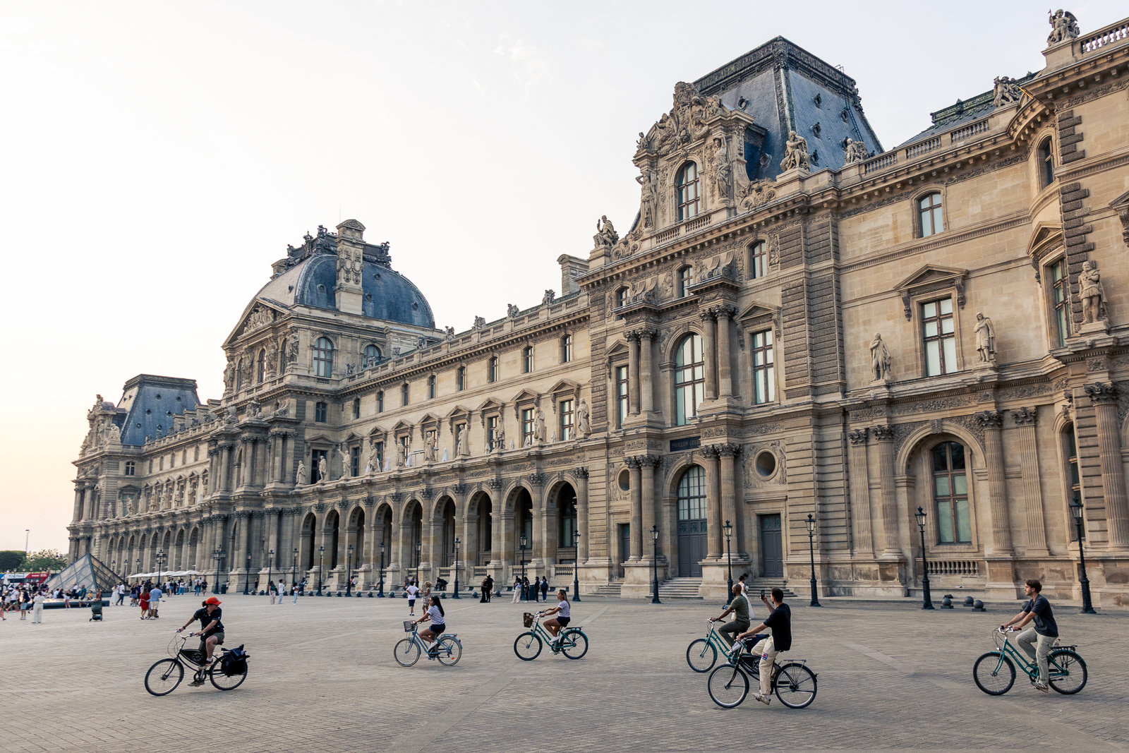 Discover the Louvre: A Guide to the World's Largest Museum
