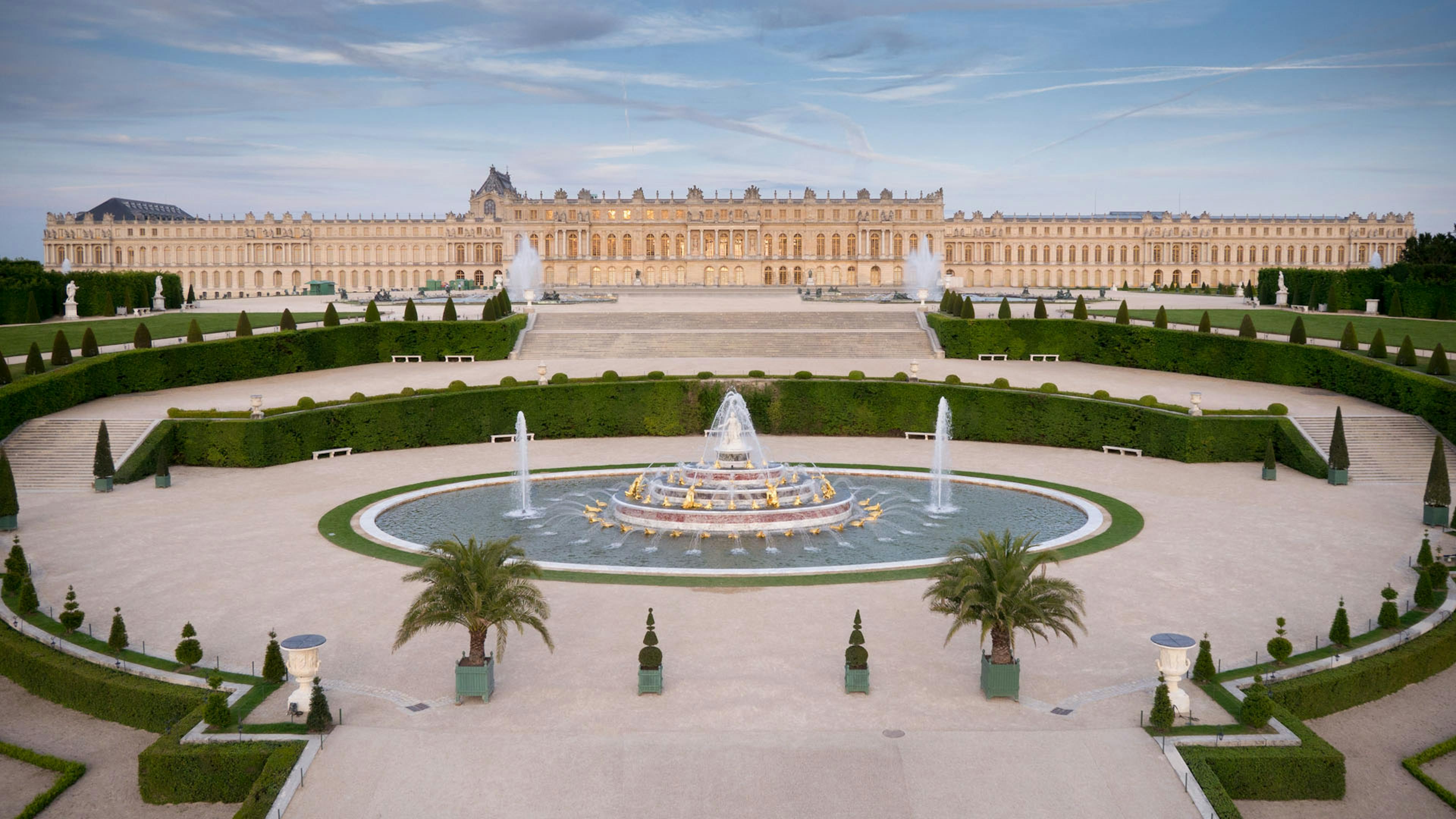 Versailles Palace, Fountains and Gardens